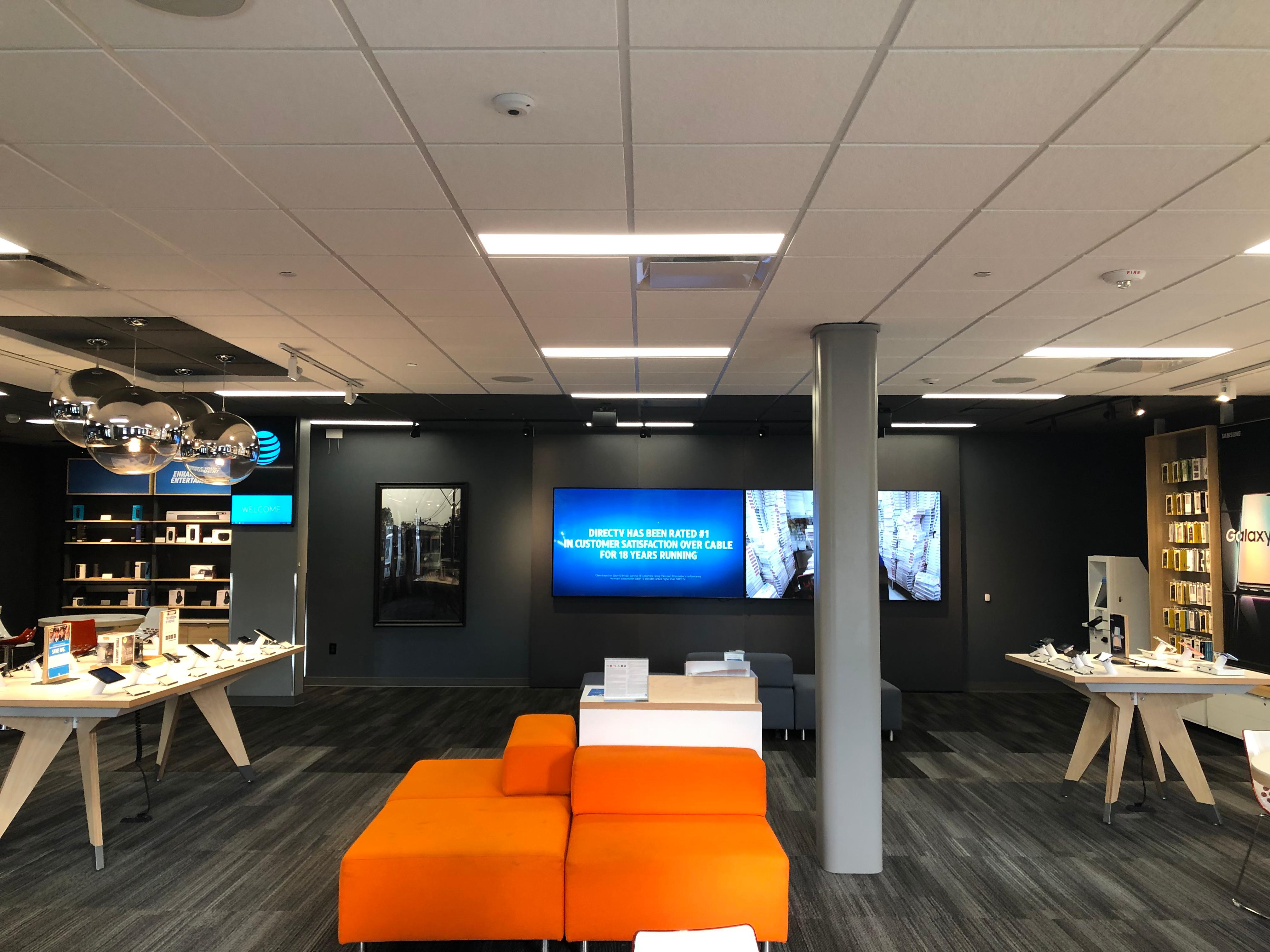 AT&T Store Photo