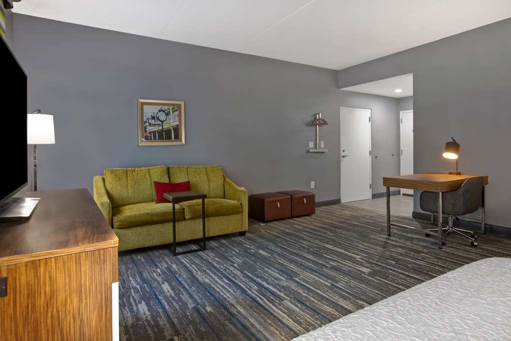 Hampton Inn Olive Branch Image