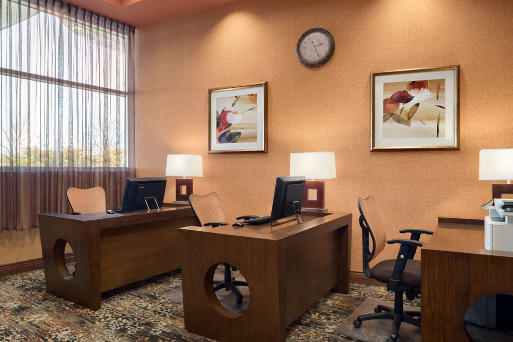 Embassy Suites by Hilton Omaha La Vista Hotel & Conference Center Image
