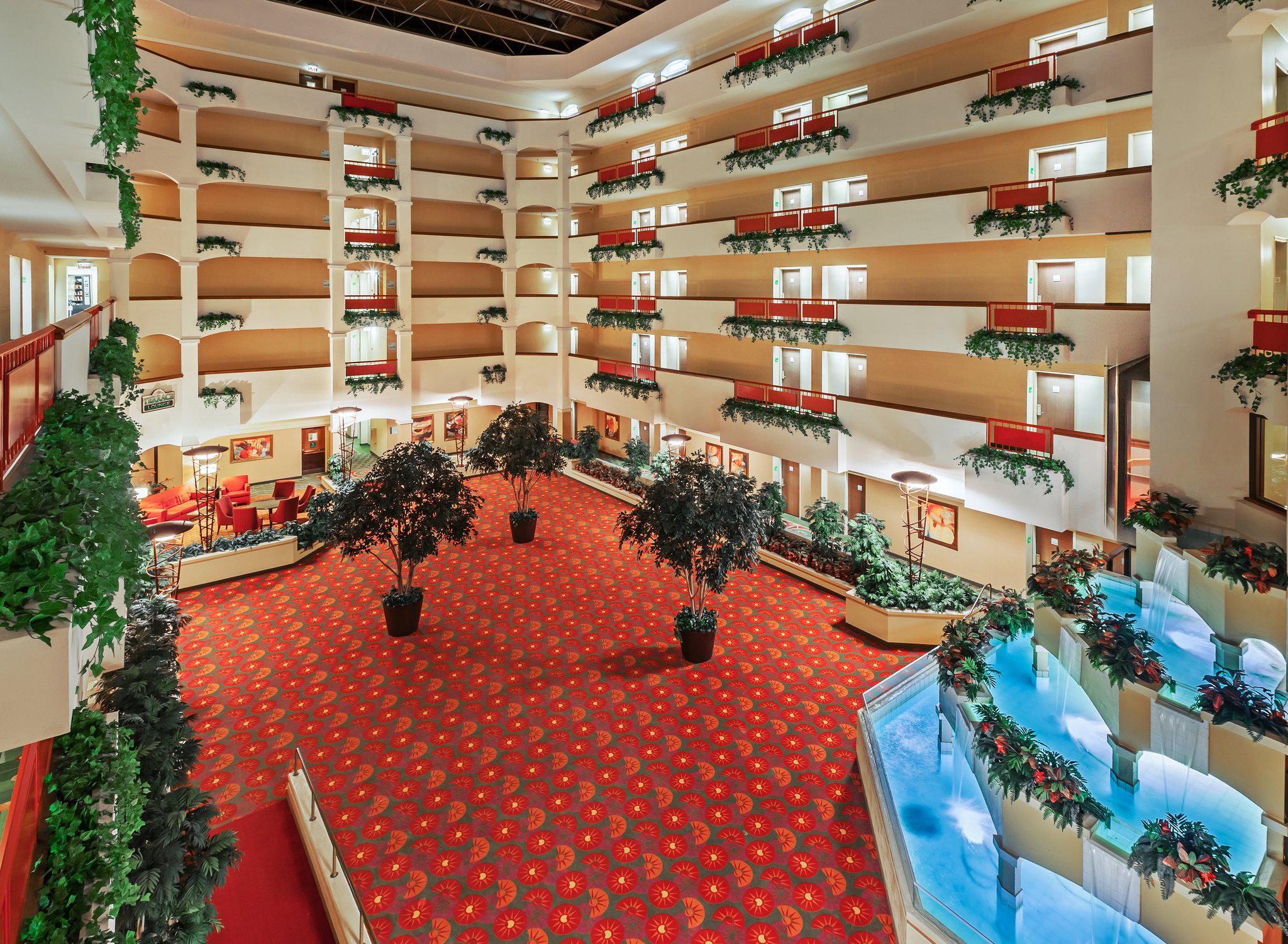 Holiday Inn & Suites Springfield - I-44 Photo