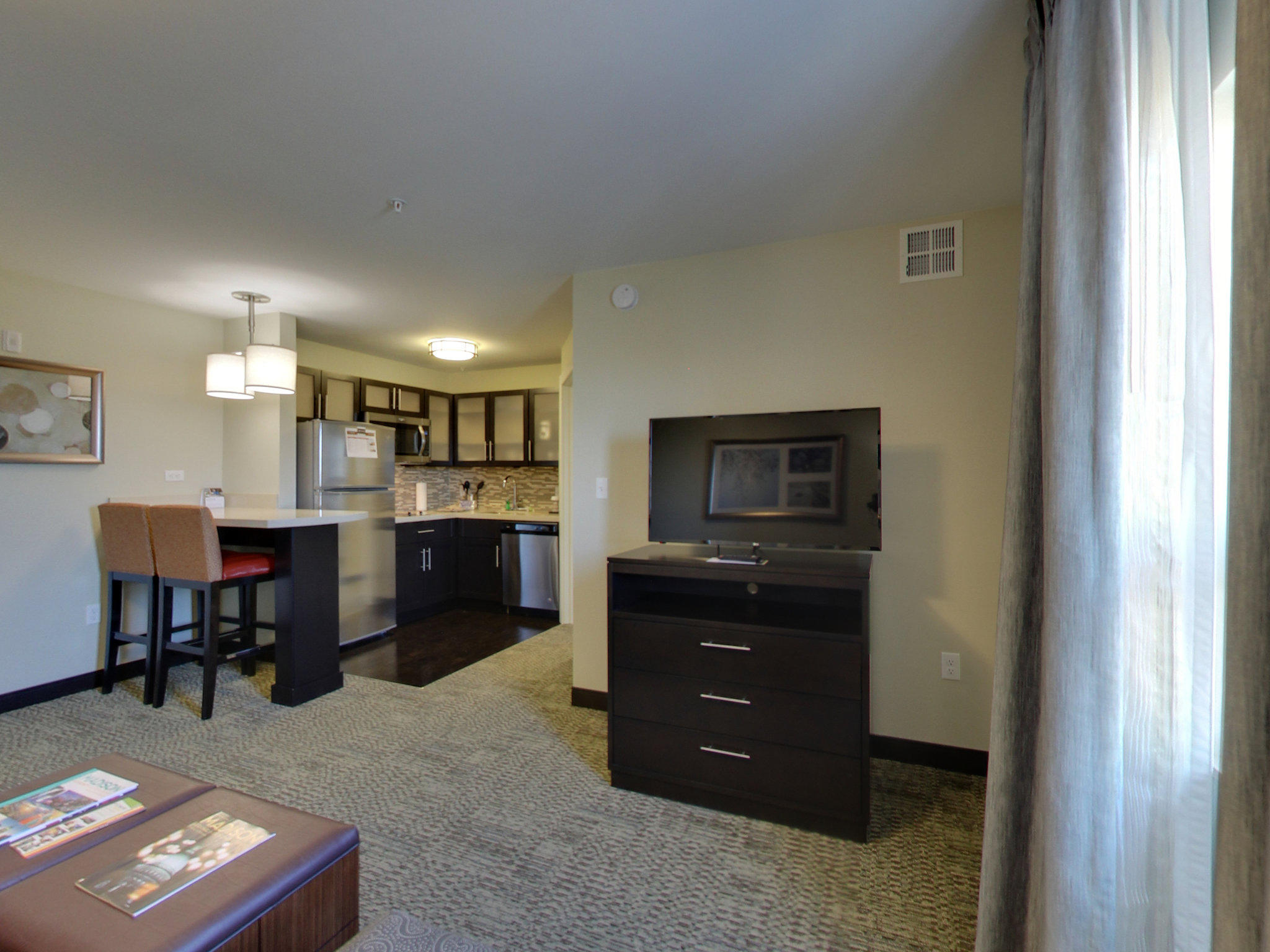 Staybridge Suites Madison - Fitchburg Photo