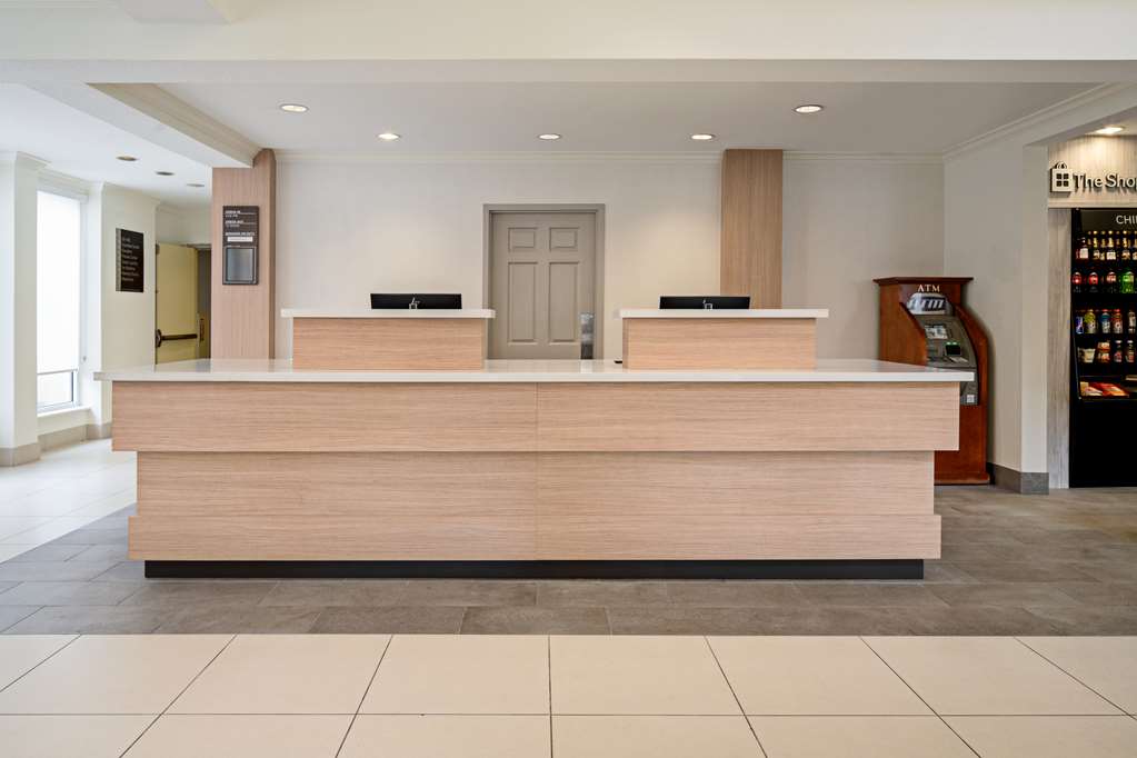 Hilton Garden Inn Roseville Image