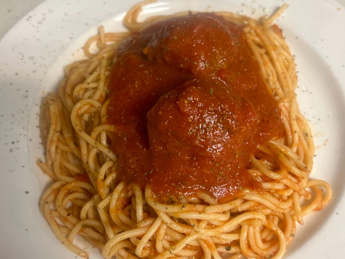 Kids Spaghetti & Meatball