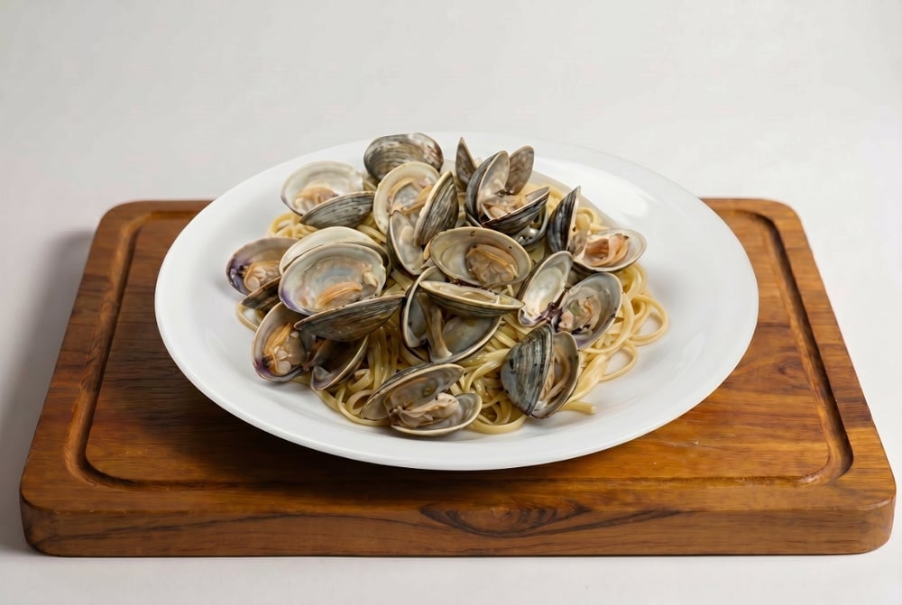 Linguini with Clam Sauce (Lunch)