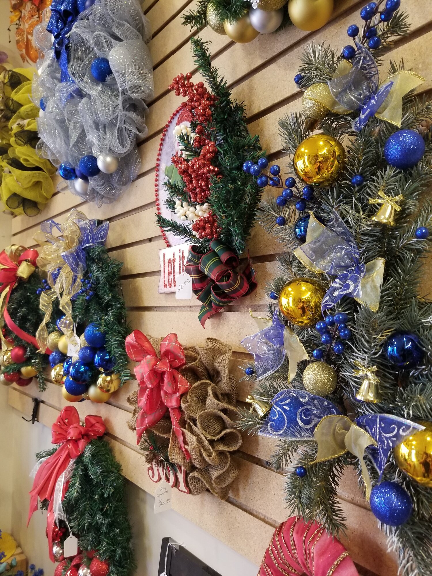 Liberty Street General Store - Craft Table Image