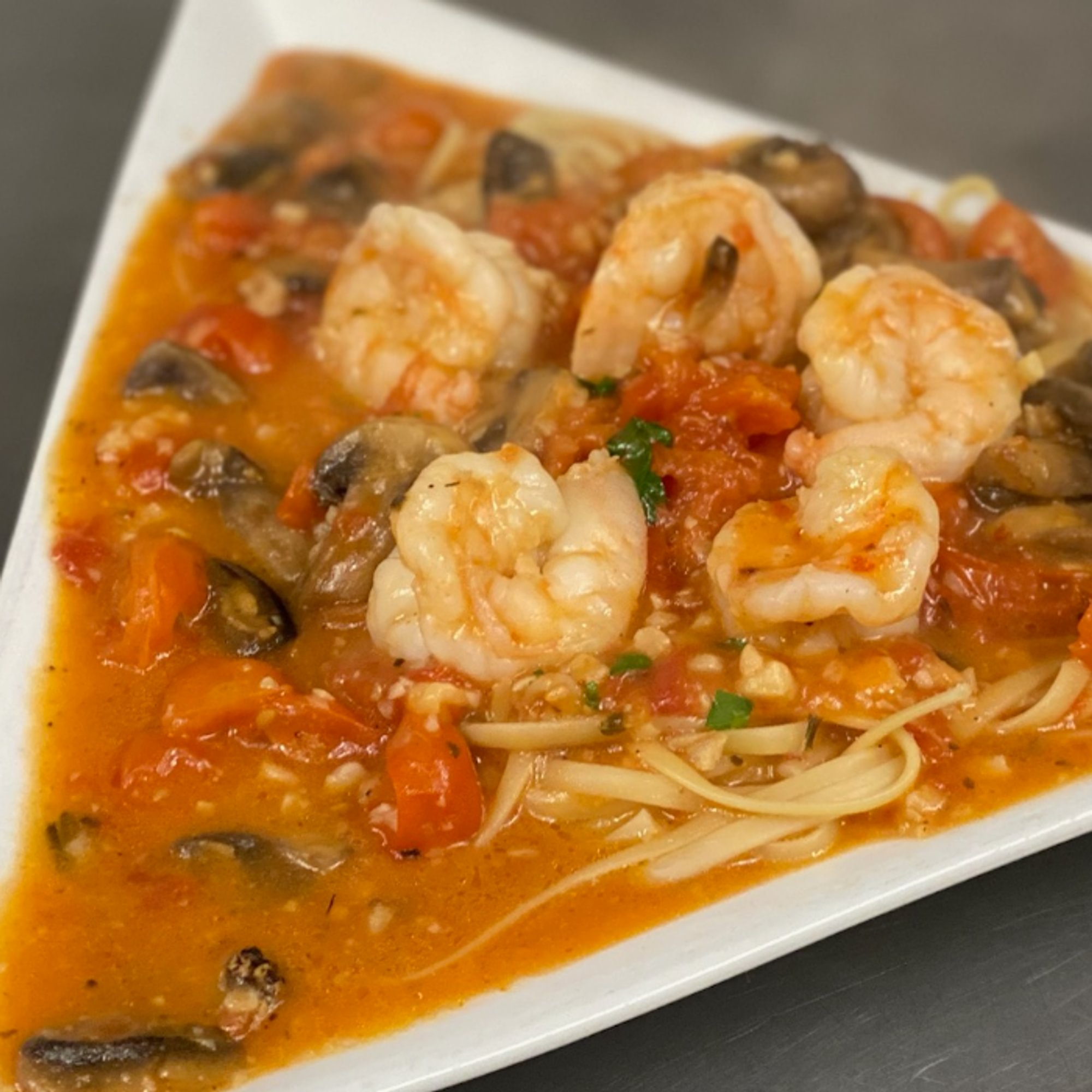 Linguini Alla Gambero Fradiavolo