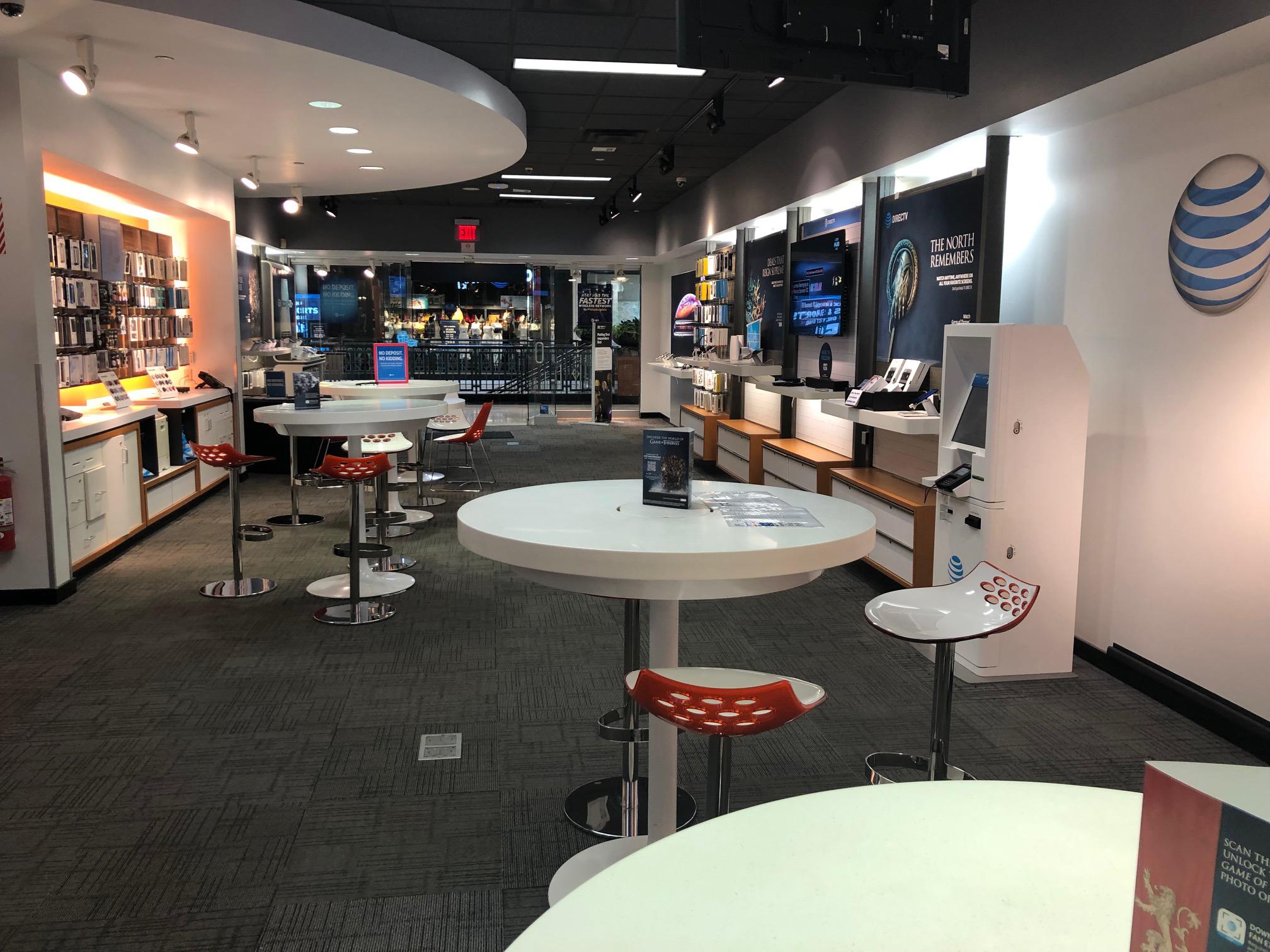 AT&T Store Photo