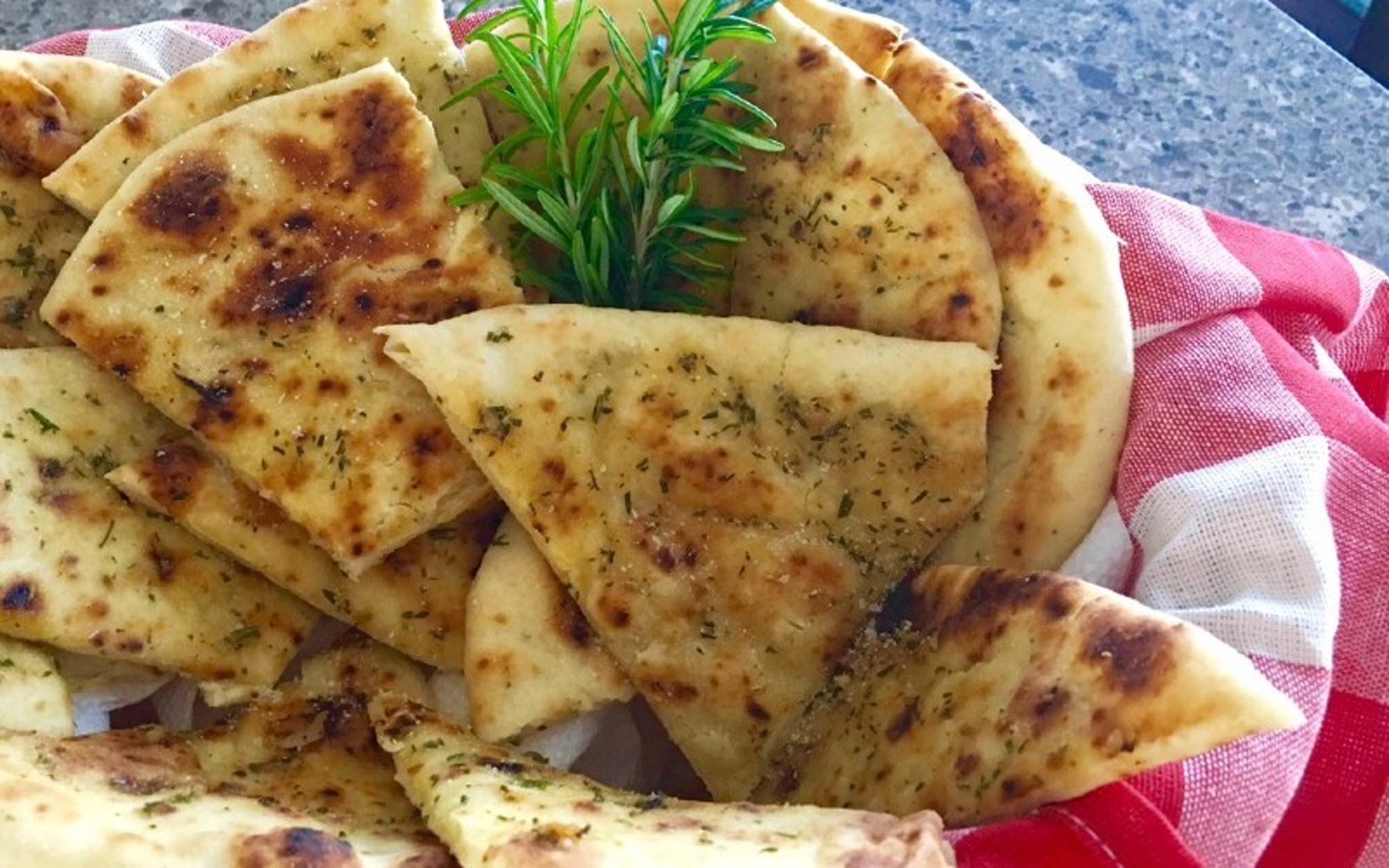 ROSEMARY GARLIC NAAN