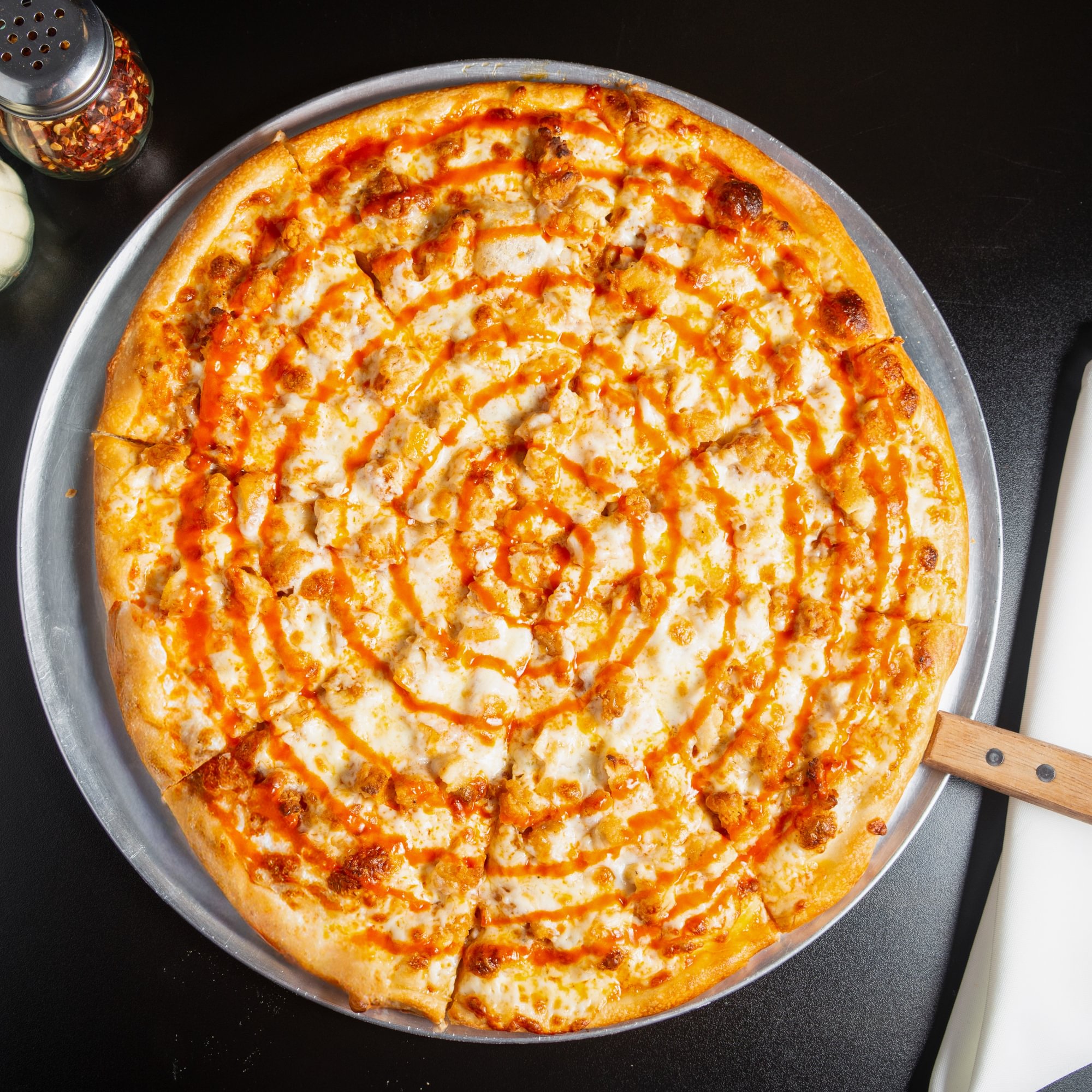 16" Buffalo Chicken