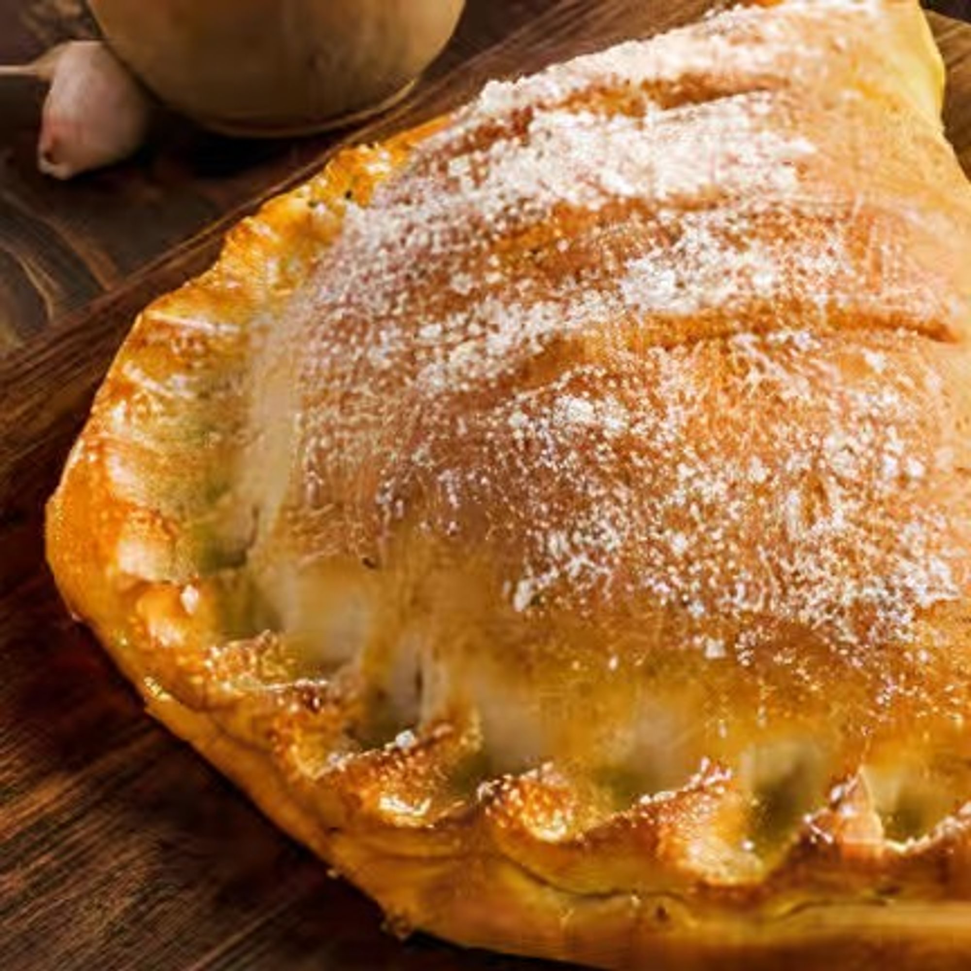 MEAT Calzone