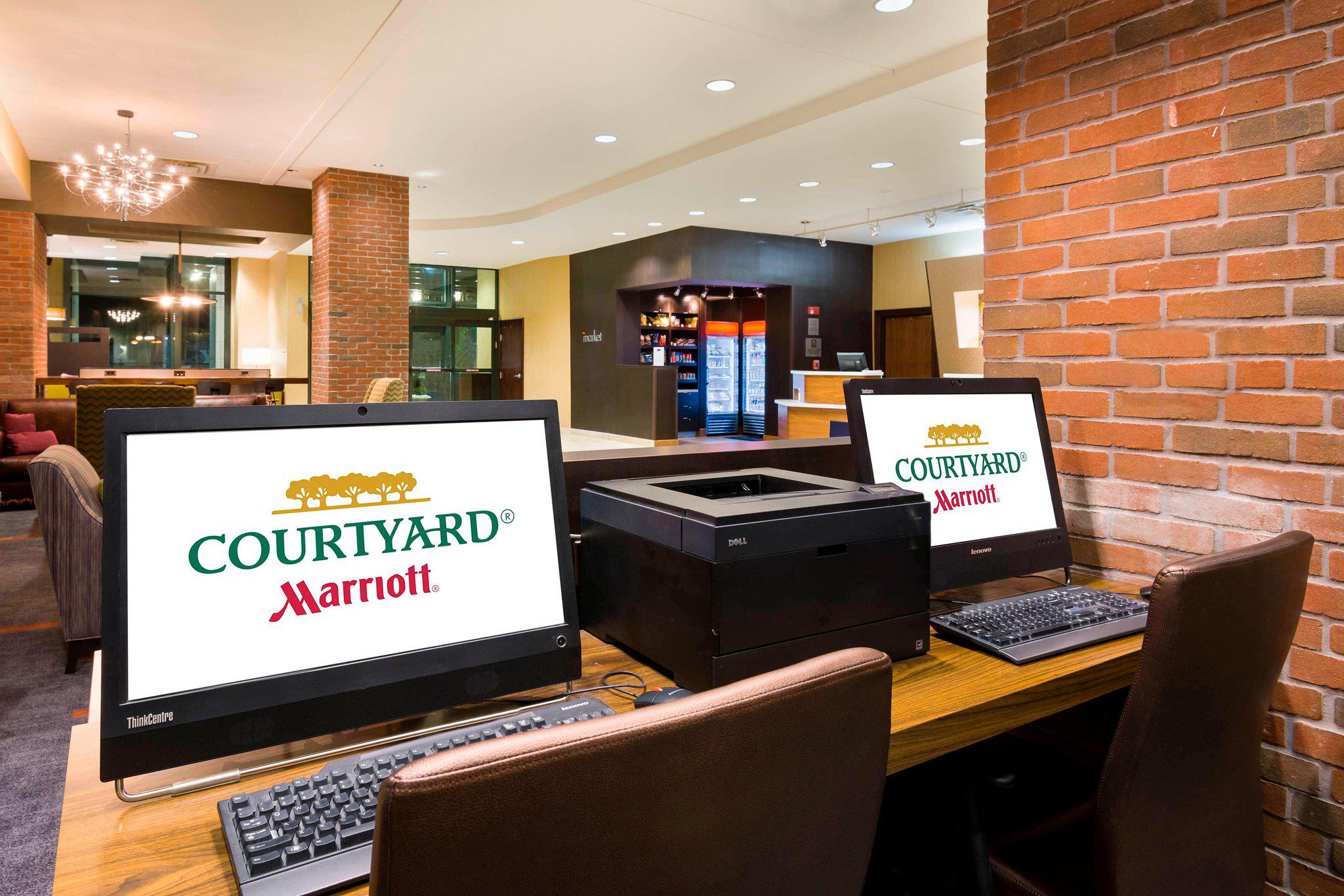 Courtyard by Marriott Little Rock Downtown Photo