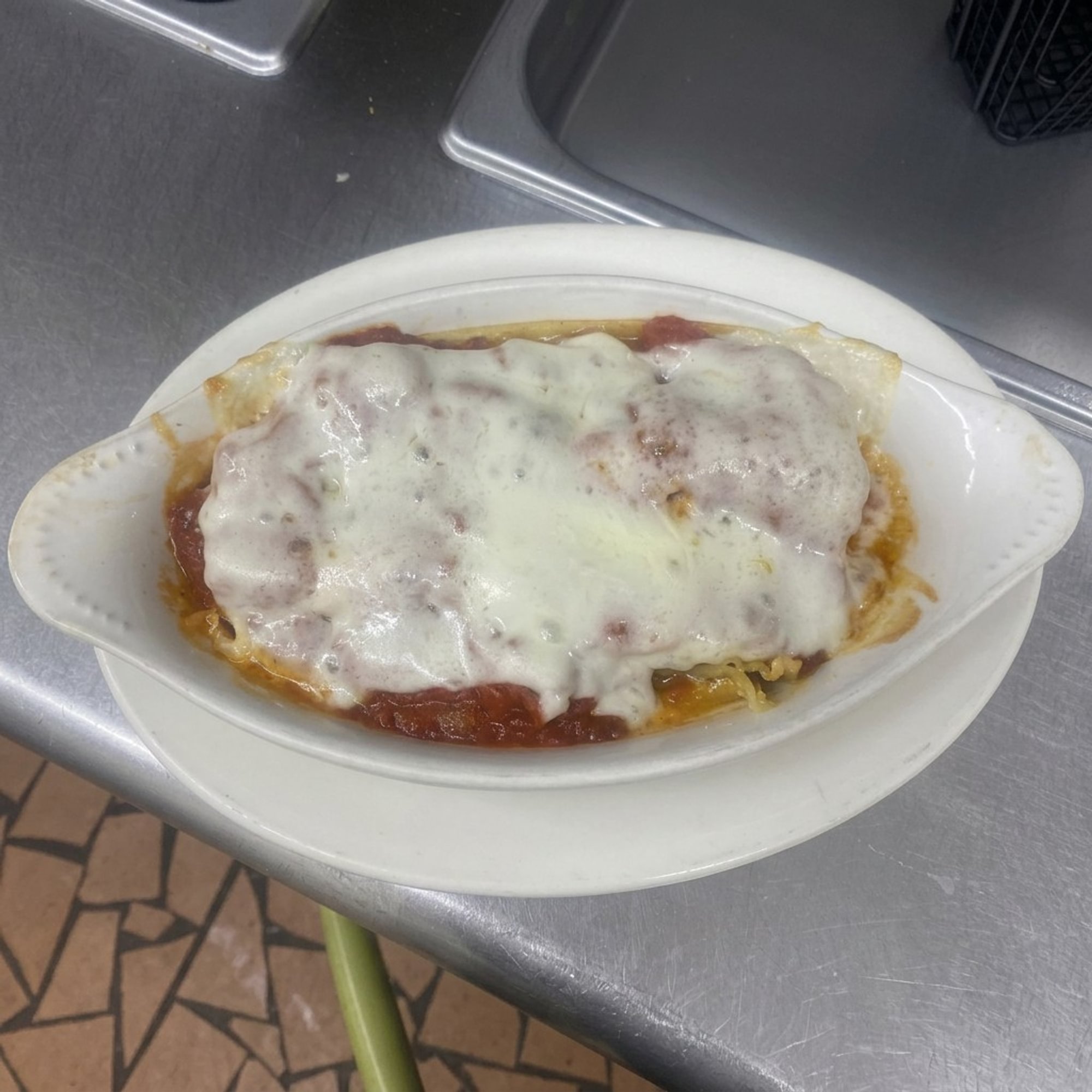 Lasagna w/Meat Sauce