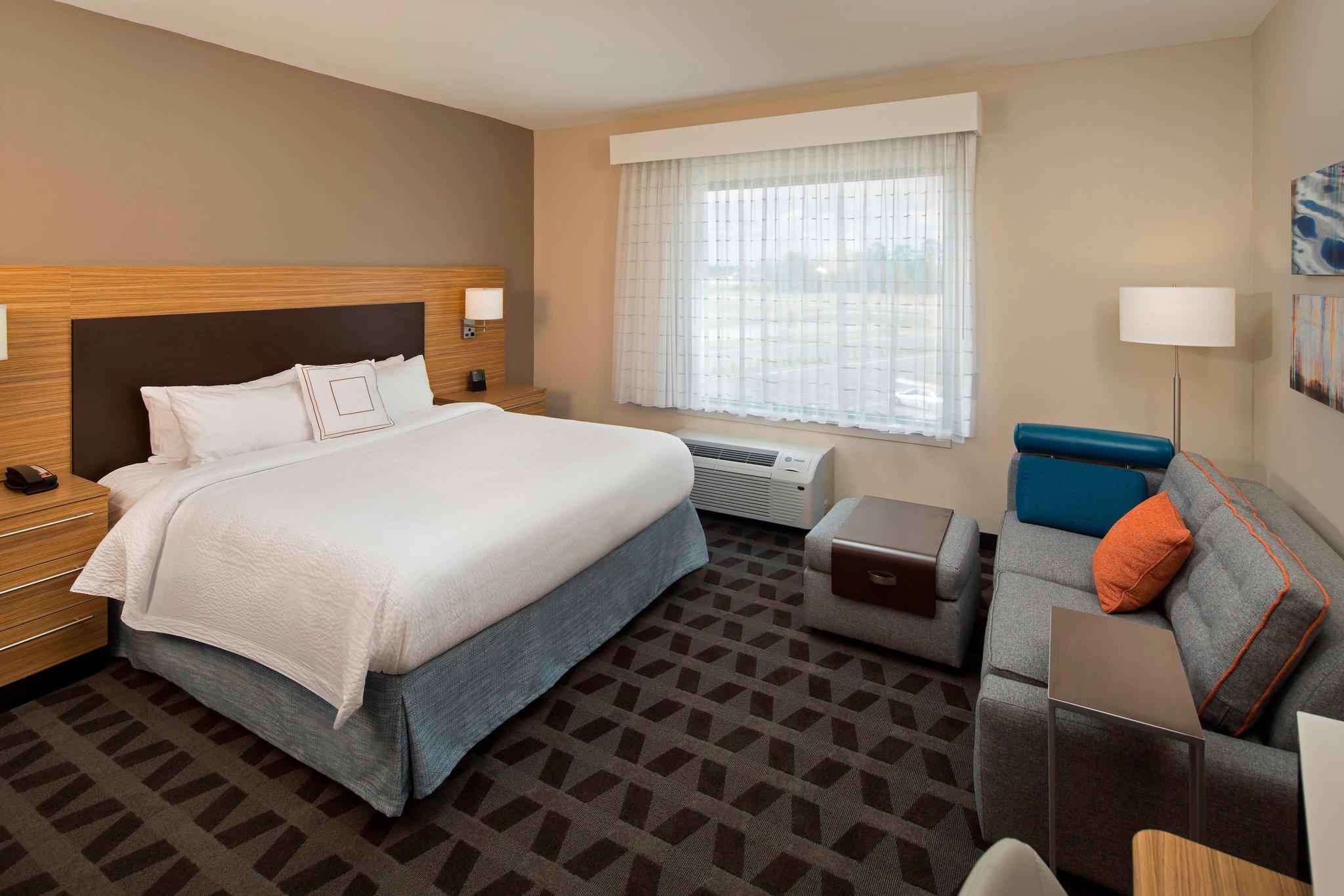 TownePlace Suites by Marriott Foley at OWA Photo