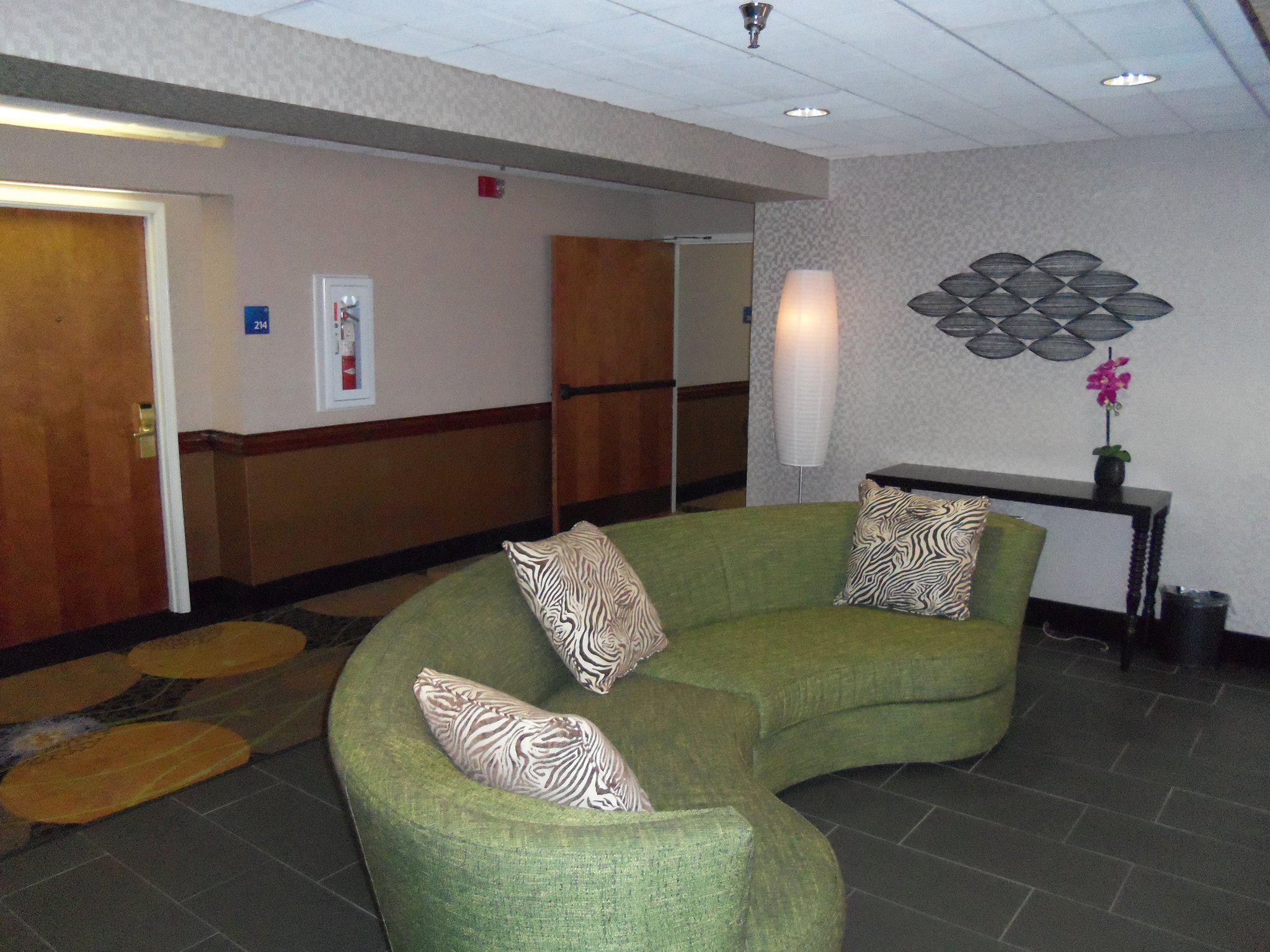 Holiday Inn Express & Suites Sanford Photo