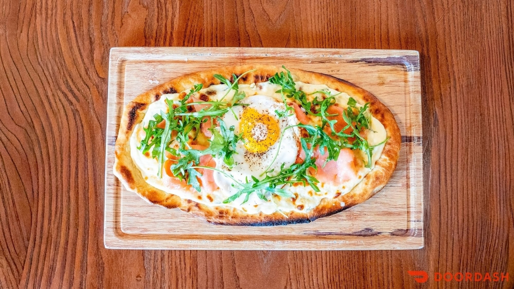LOX BREAKFAST FLATBREAD gfo