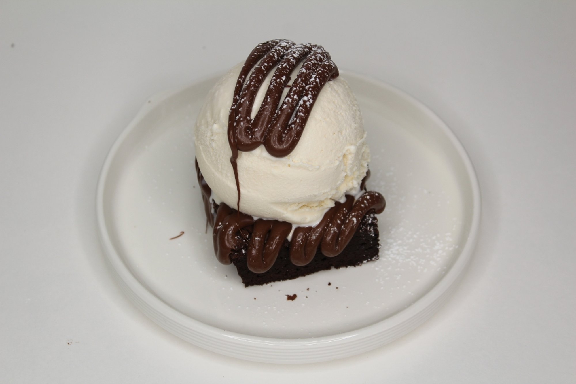 FUDGE BROWNIE