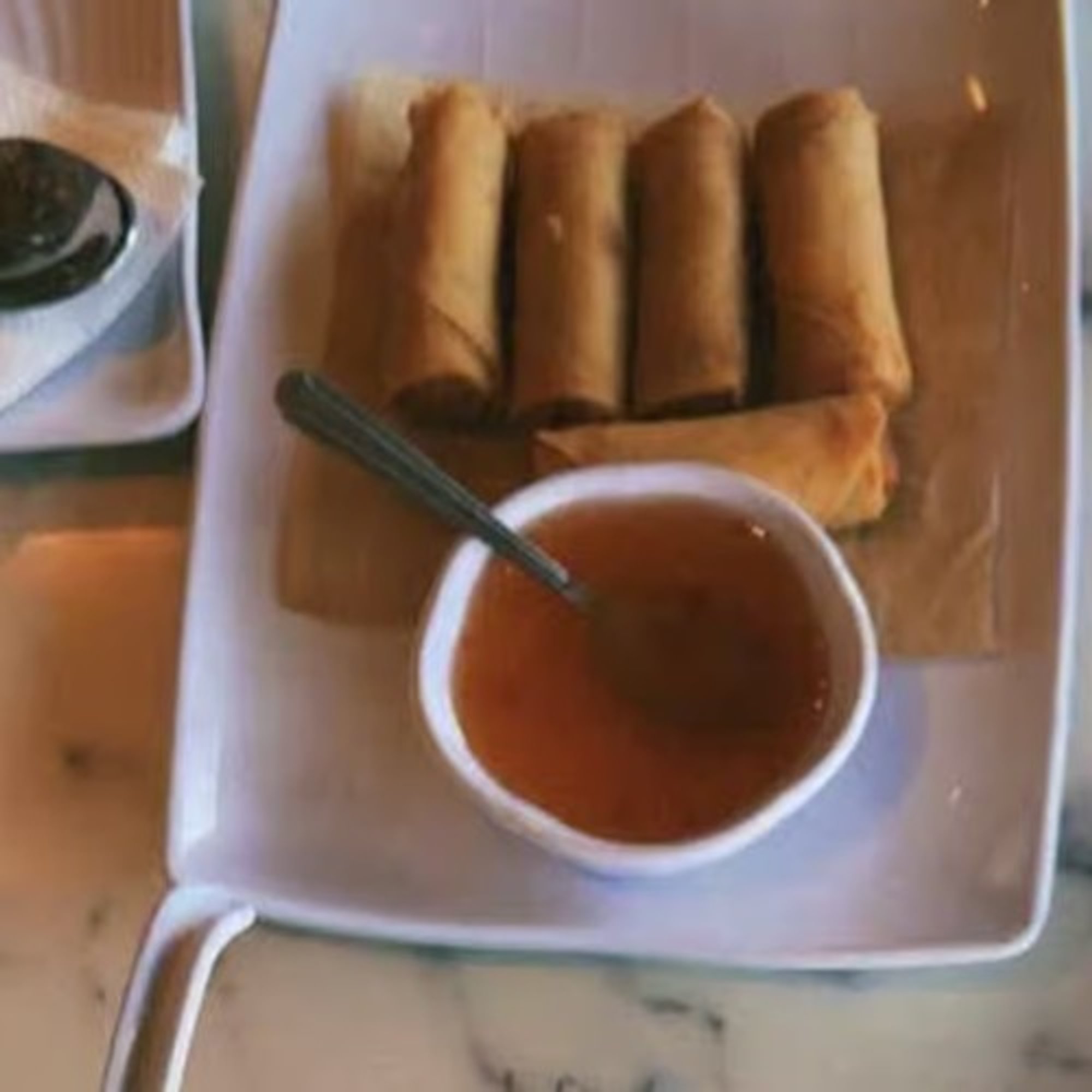 Egg Rolls (7 Pieces)