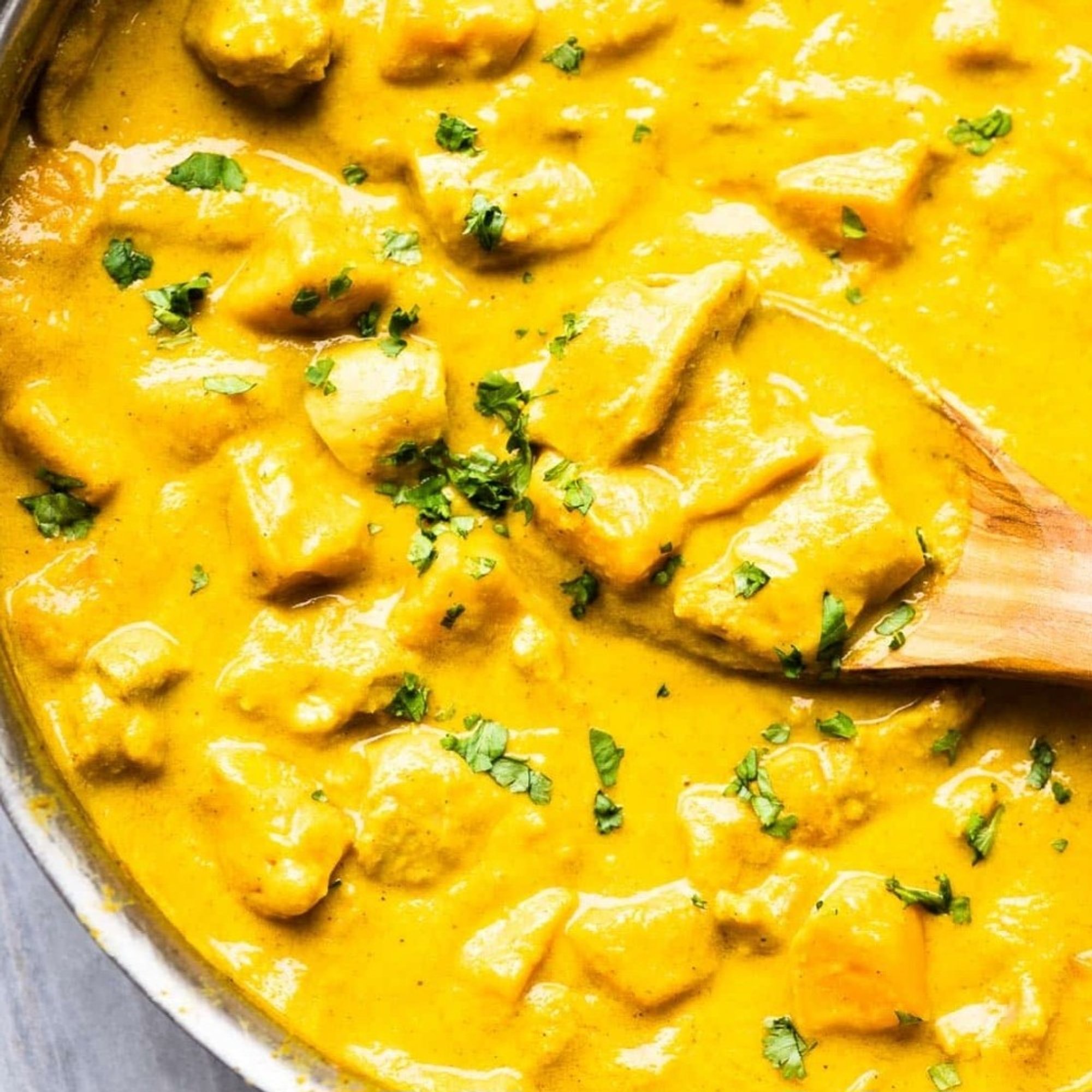 Mango chicken curry