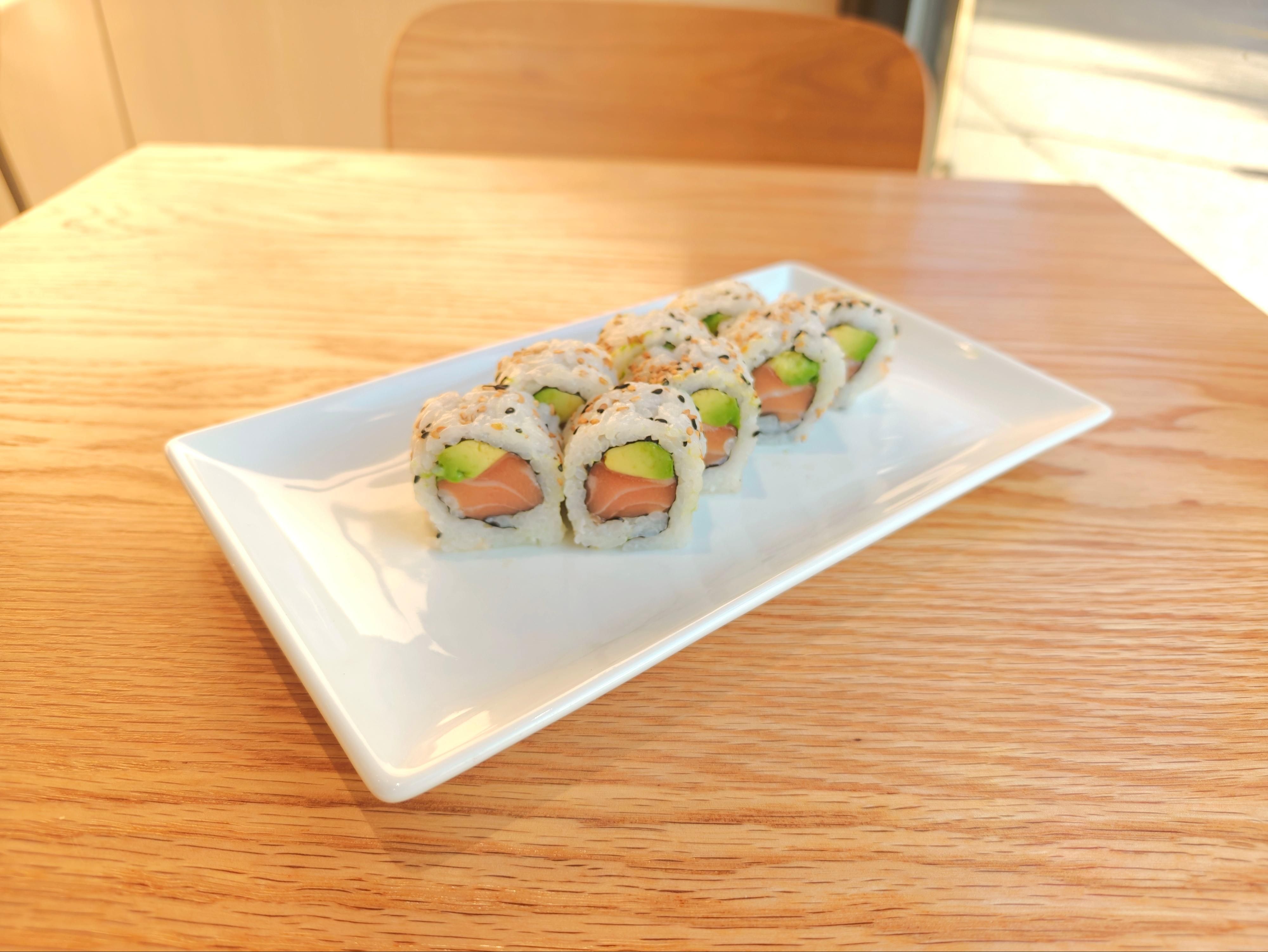 SALMON AVOCADO