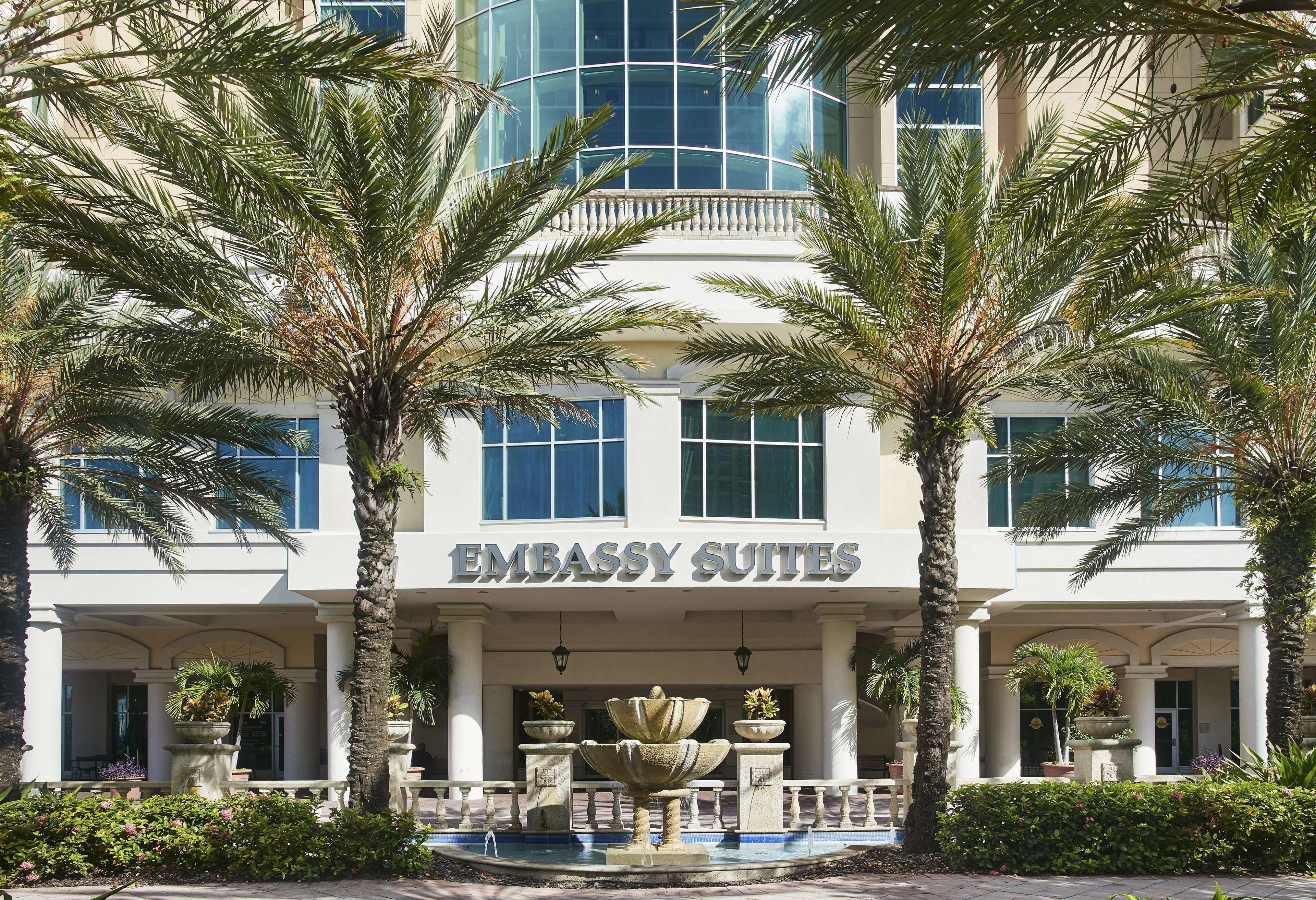 Embassy Suites by Hilton Tampa Downtown Convention Center Photo