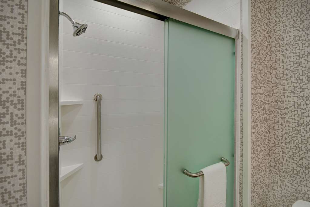 Home2 Suites by Hilton Burleson Image