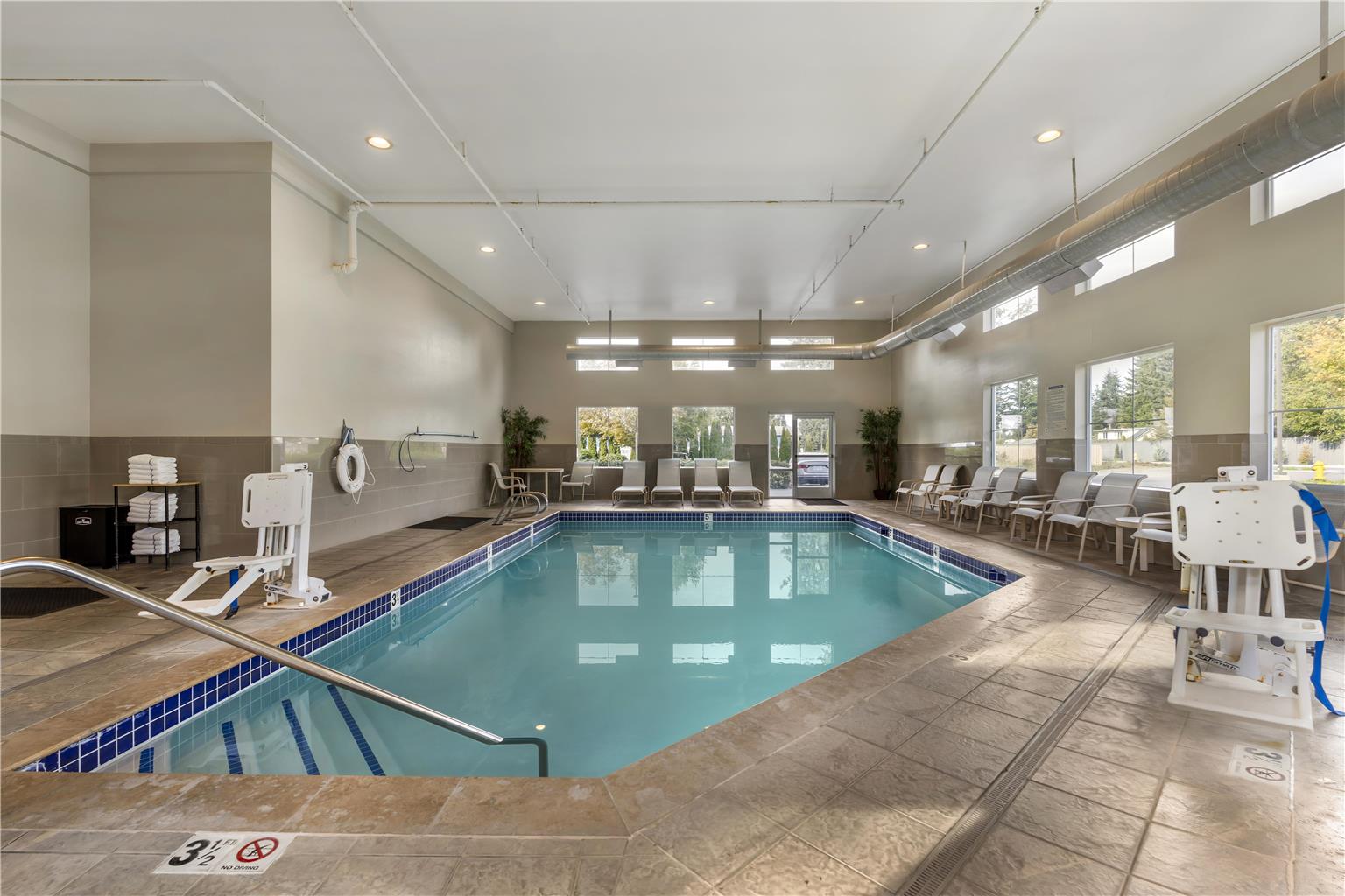 Best Western Plus Arlington/Marysville Image