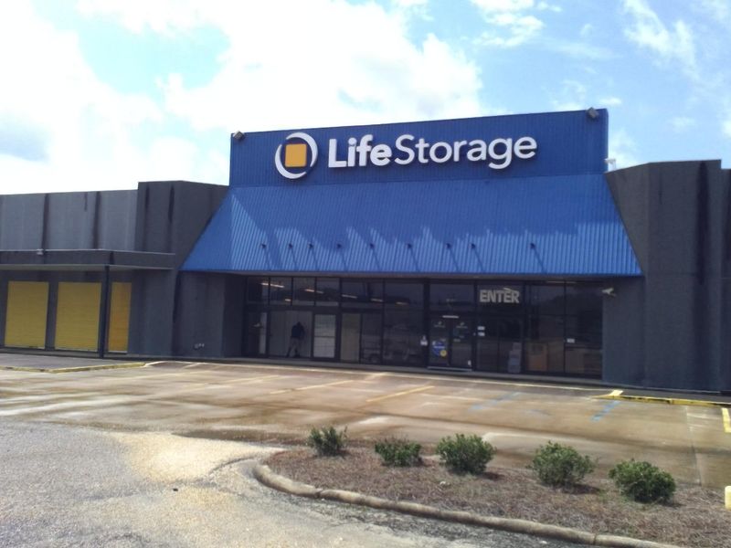 Images Life Storage - Montgomery