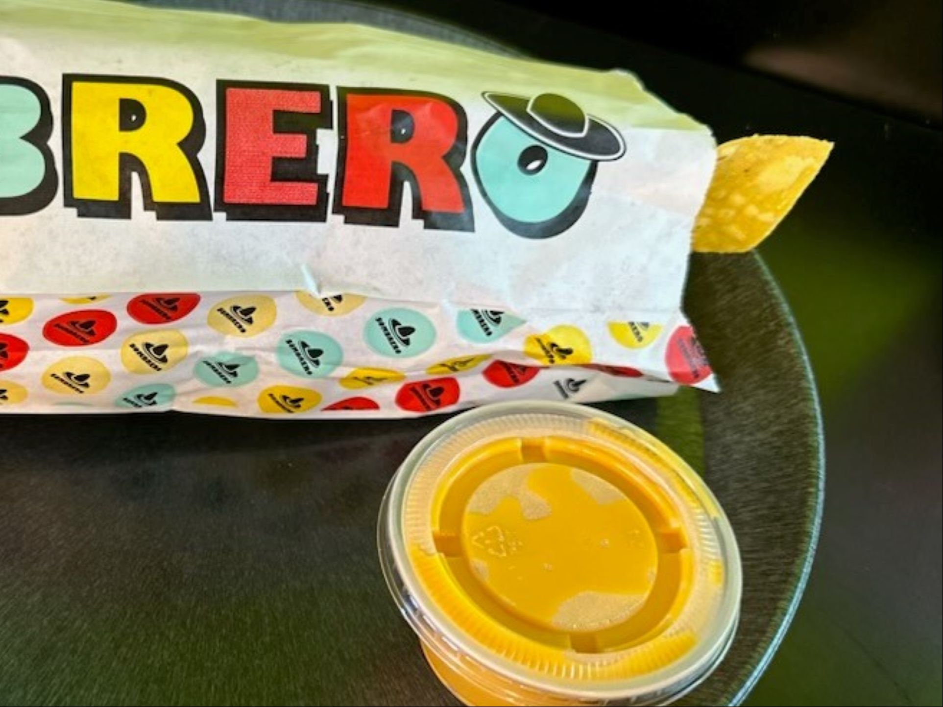 Sombrero Chips w/Queso