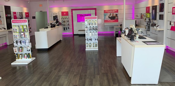 Cell Phones Plans And Accessories At T Mobile 5422 N Orange