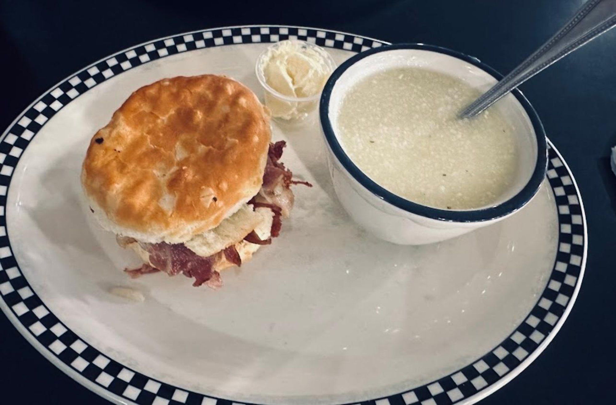 COUNTRY HAM BISCUIT