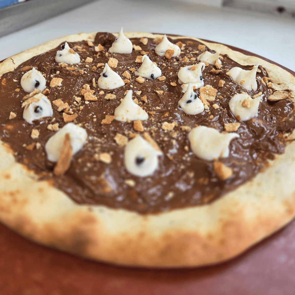 Nutella/Cannoli Cream Pizza