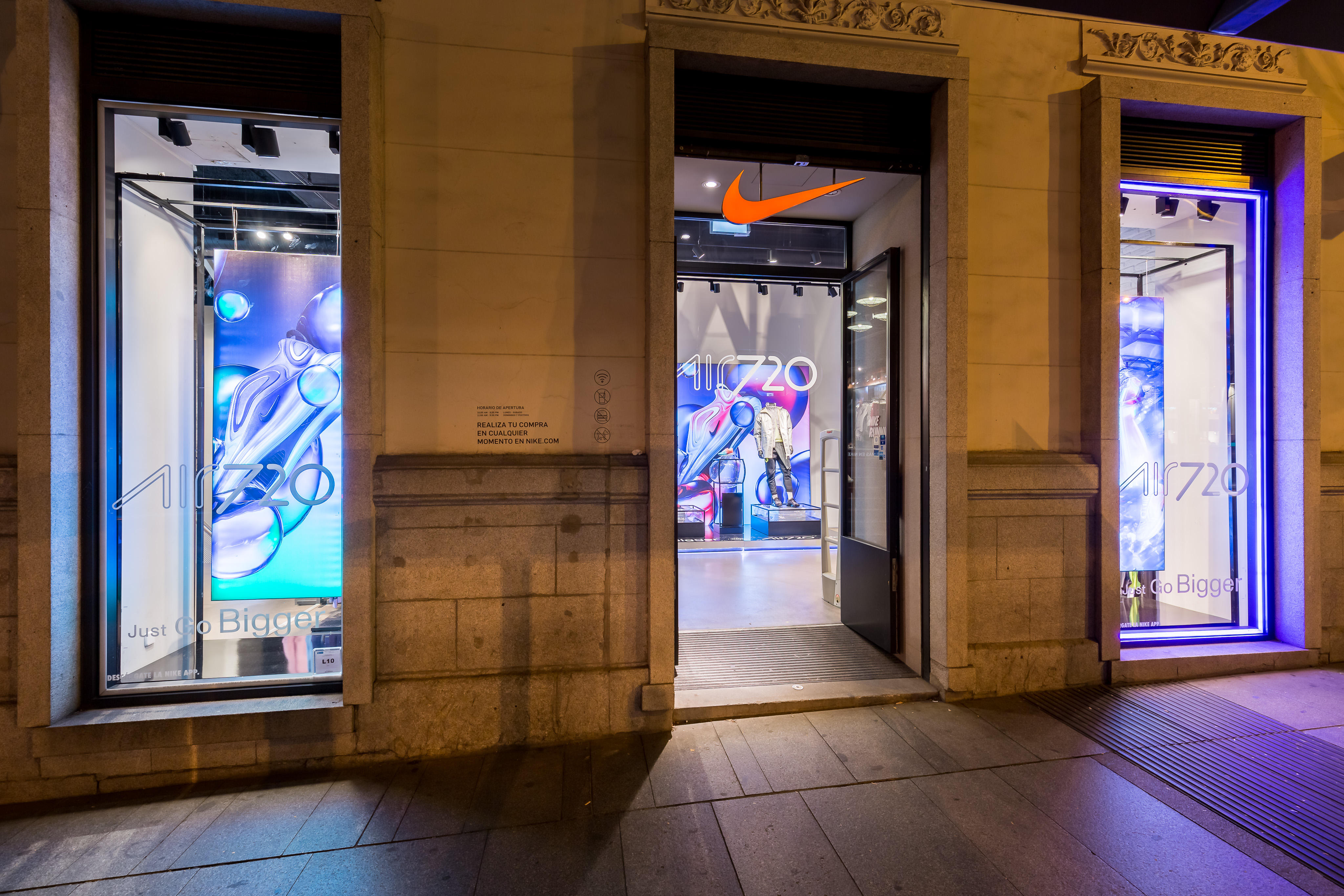 Images Nike Store Serrano