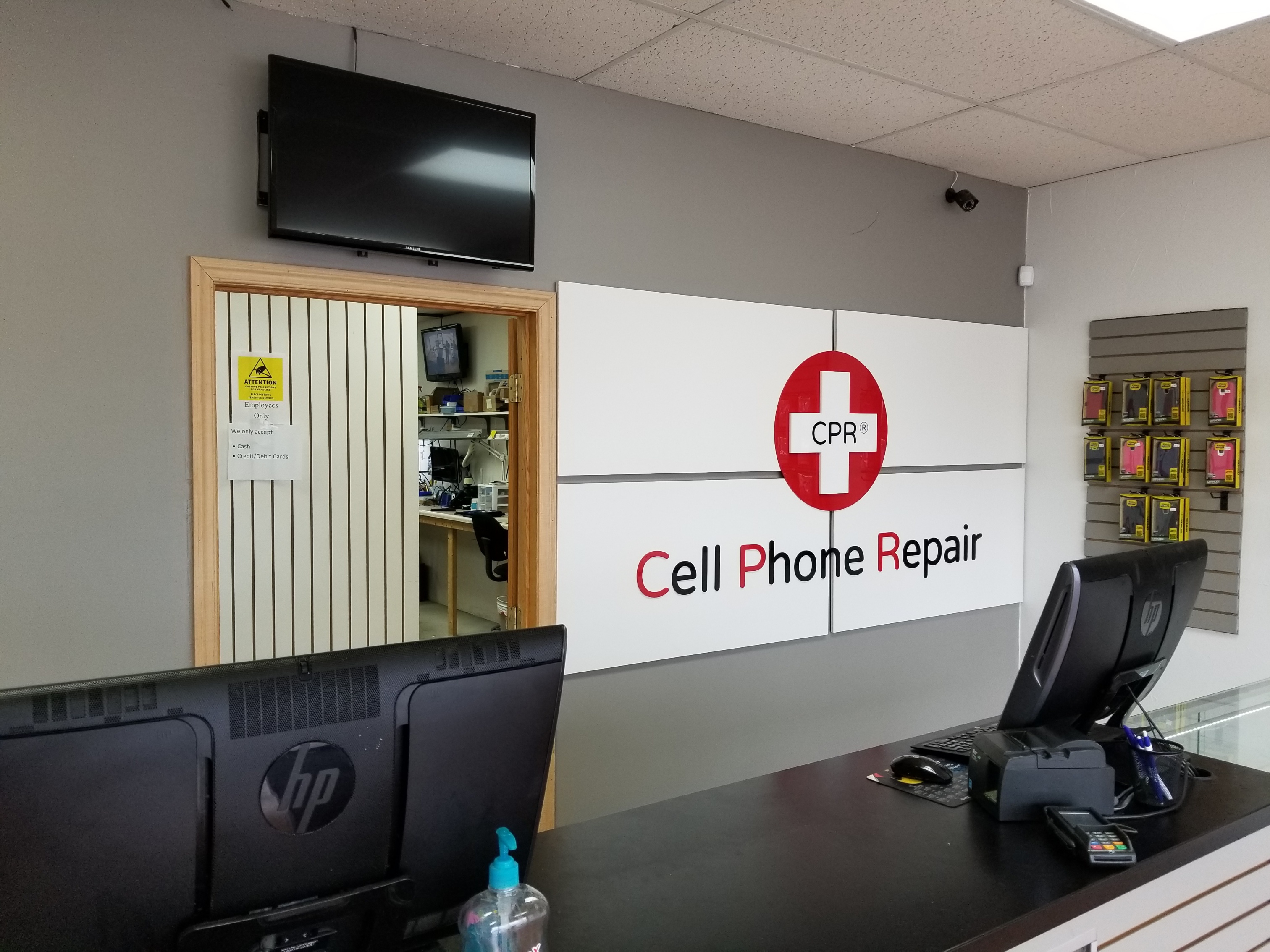CPR Cell Phone Repair Cedar Rapids Photo