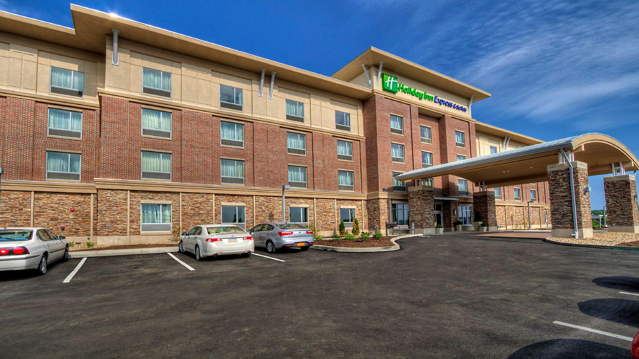 Holiday Inn Express & Suites Pittsburgh SW - Southpointe Photo