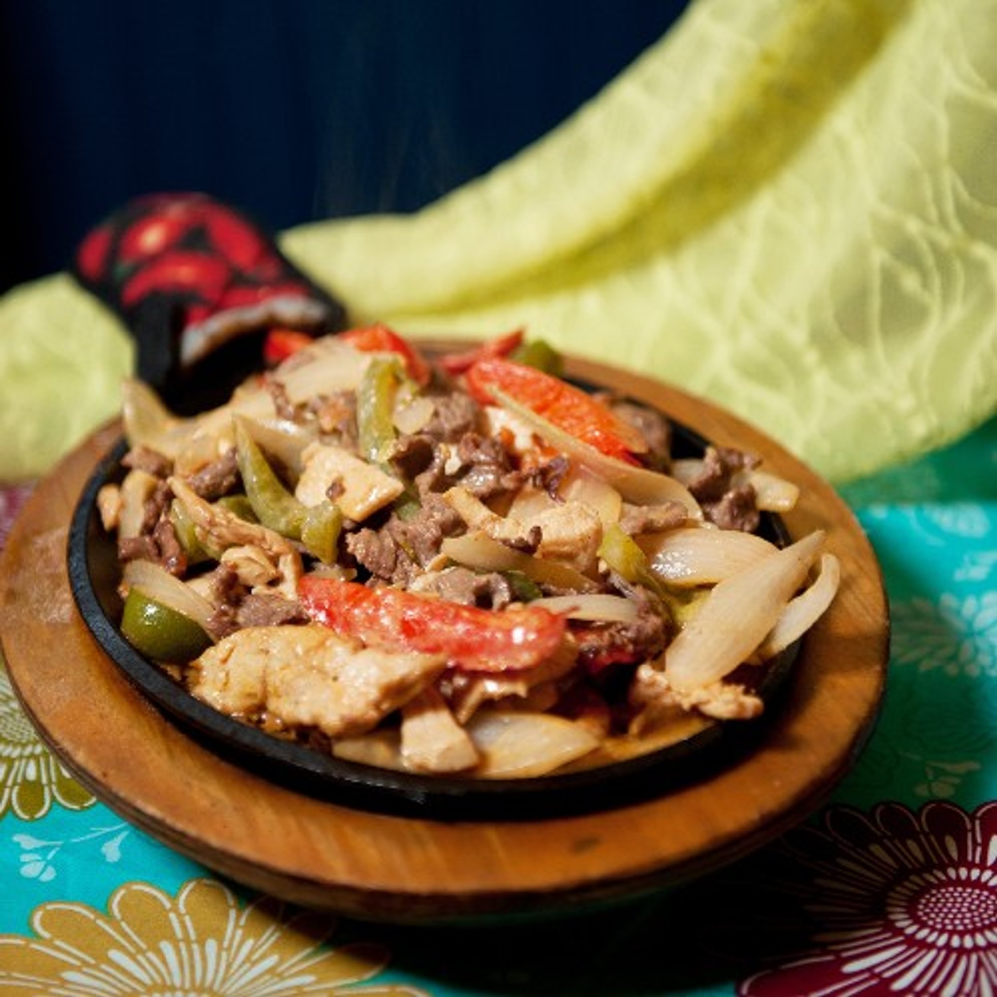 CHICKEN FAJITAS WITH CREAM SAUCE