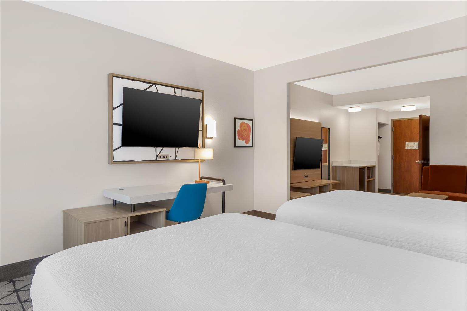 Best Western Plus Rose City Conference Center Inn Image