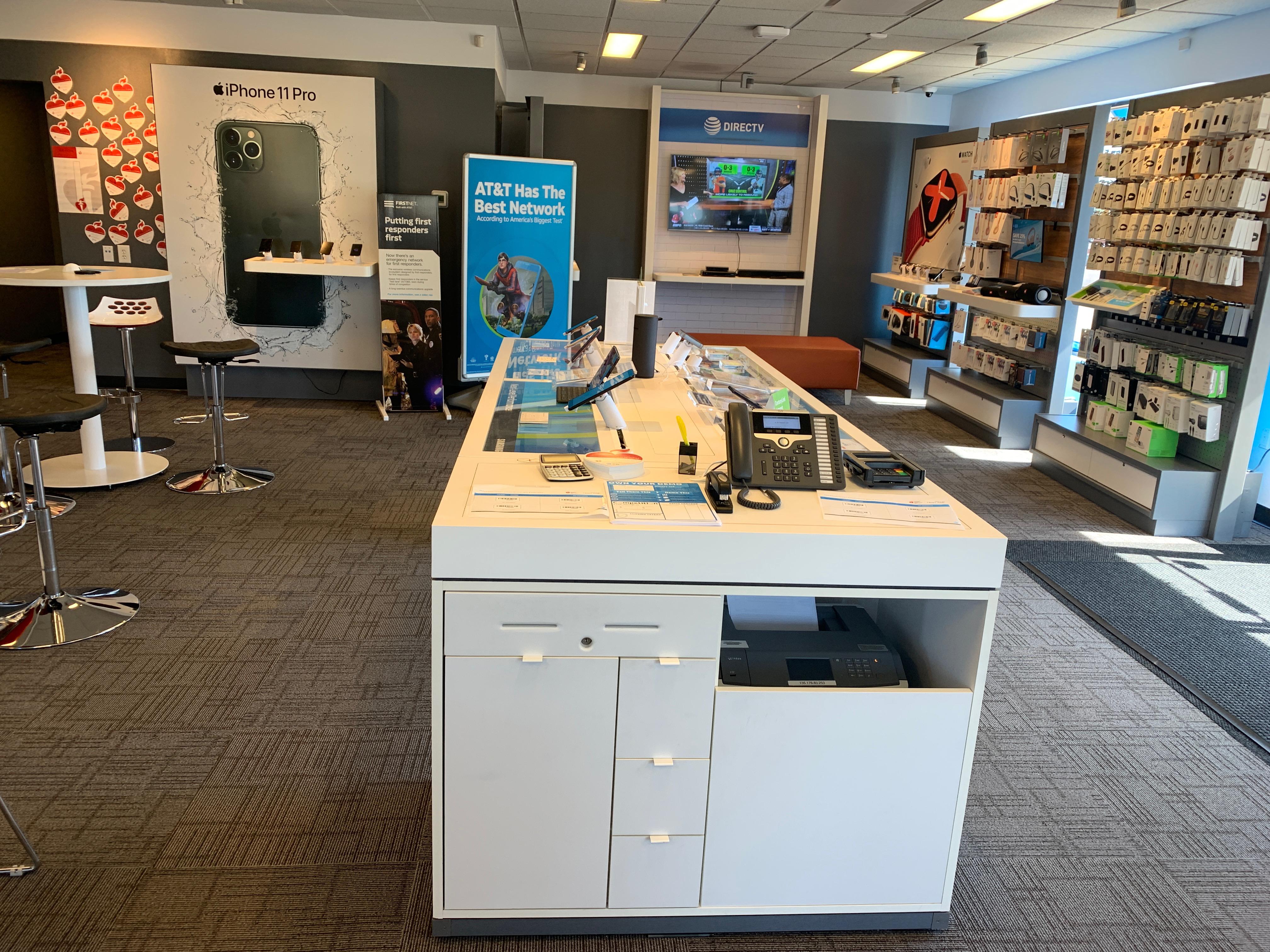 AT&T Store Photo