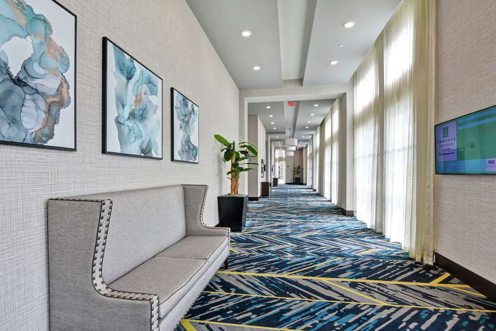 Embassy Suites by Hilton Plainfield Indianapolis Airport Image