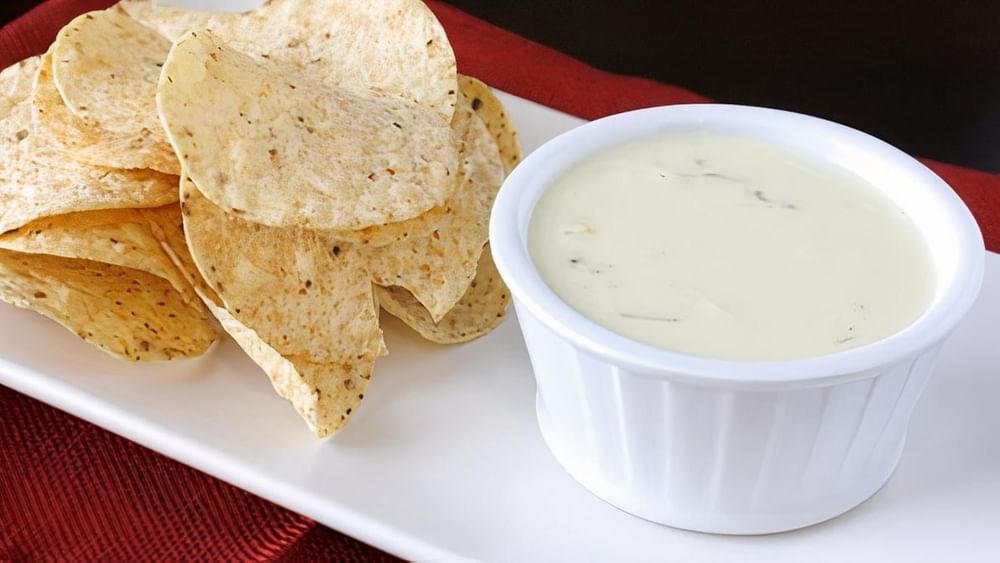 A12 Nachos De Queso