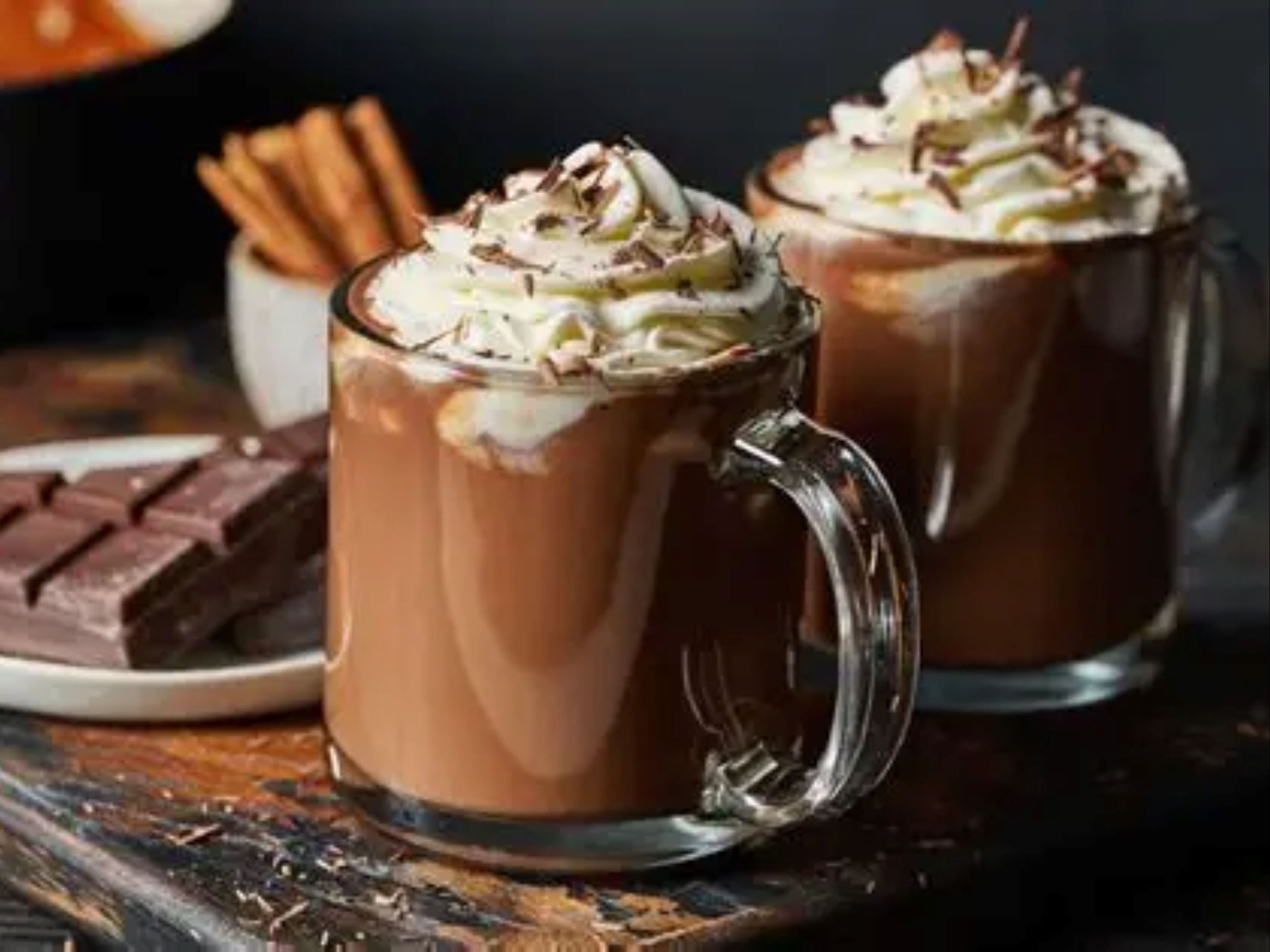HOT CHOCOLATE 16oz