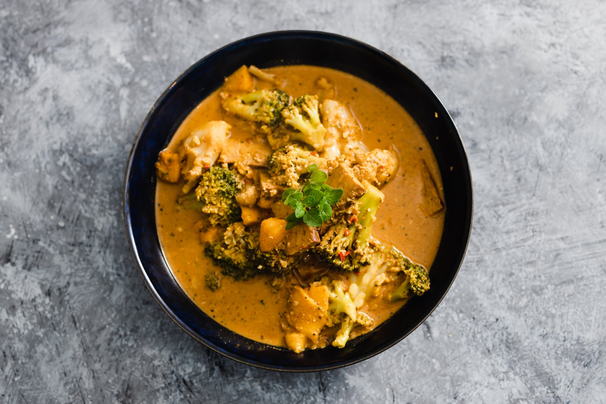 Vegan broccoli tikka masala
