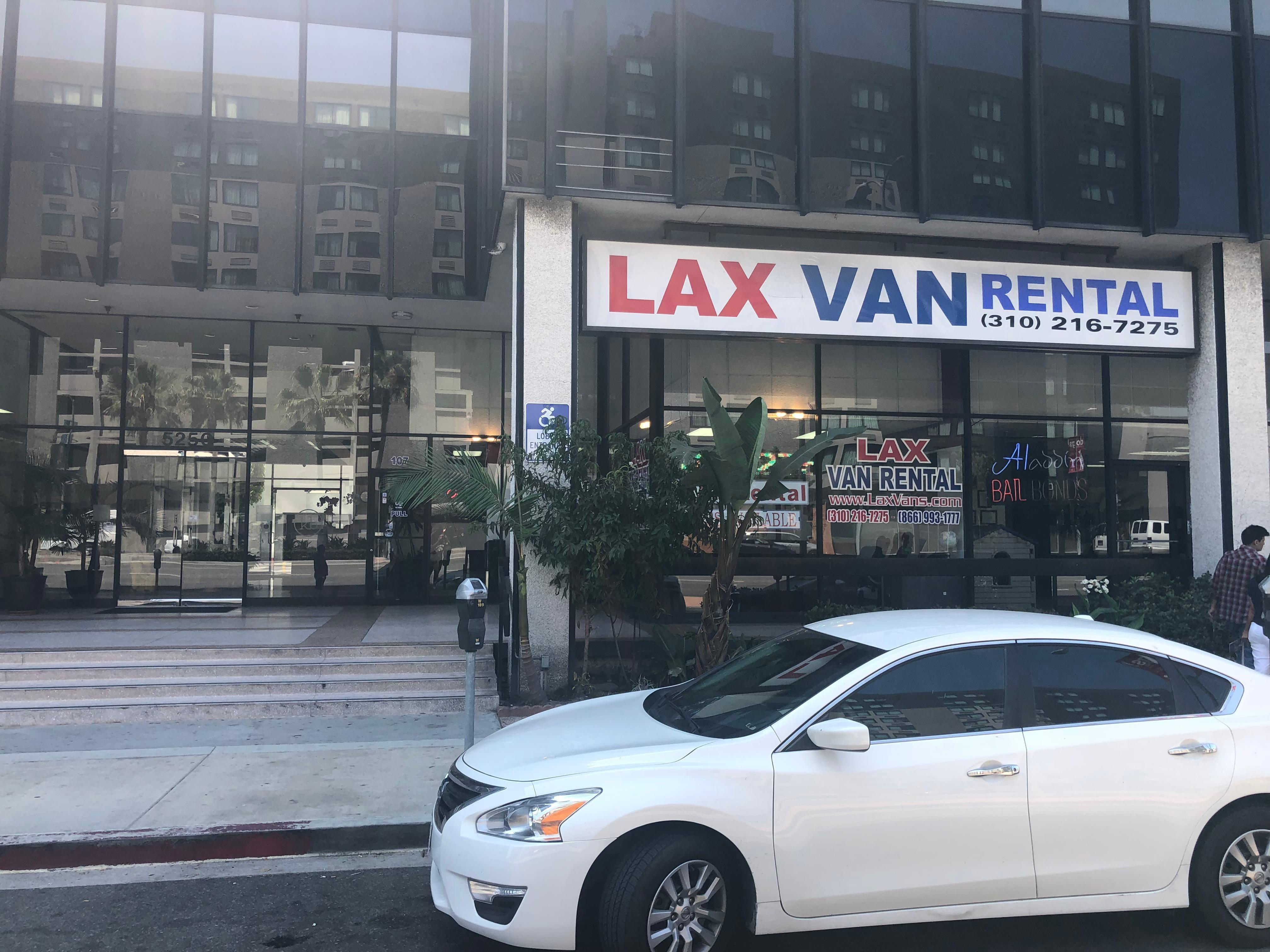 lax van rental Photo