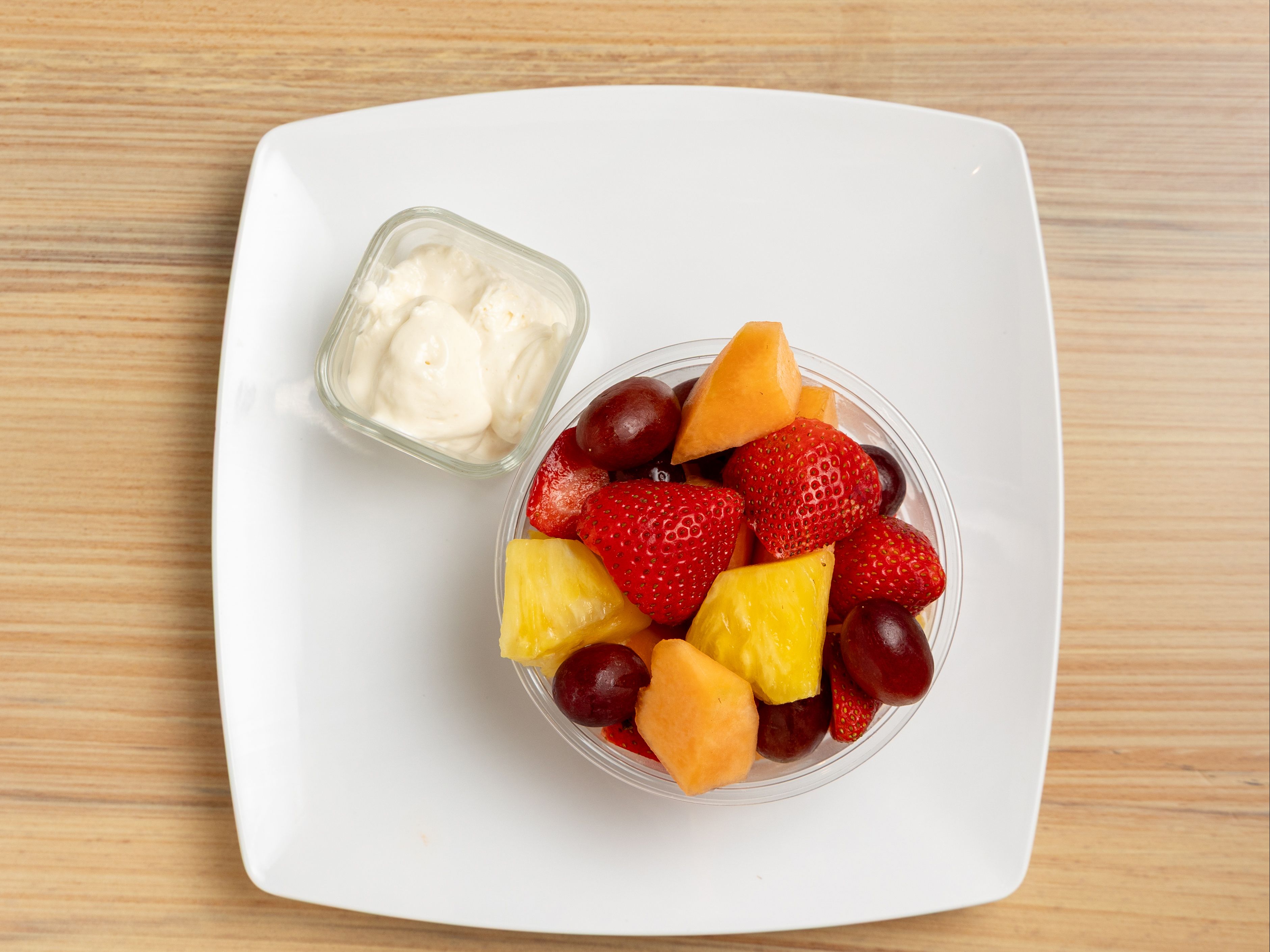 Fruit Cup with Dip