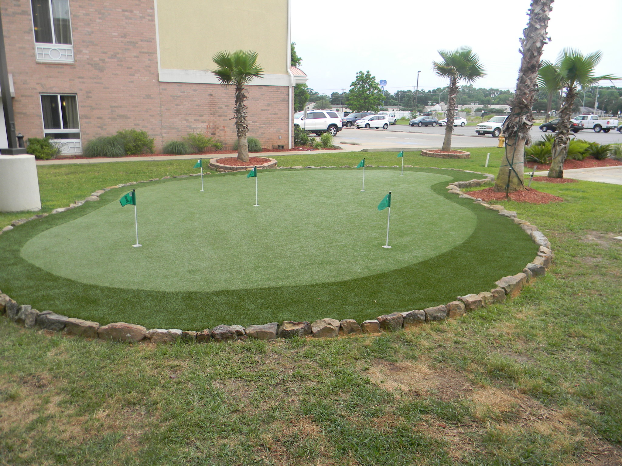 Holiday Inn Express & Suites Alexandria by IHG
