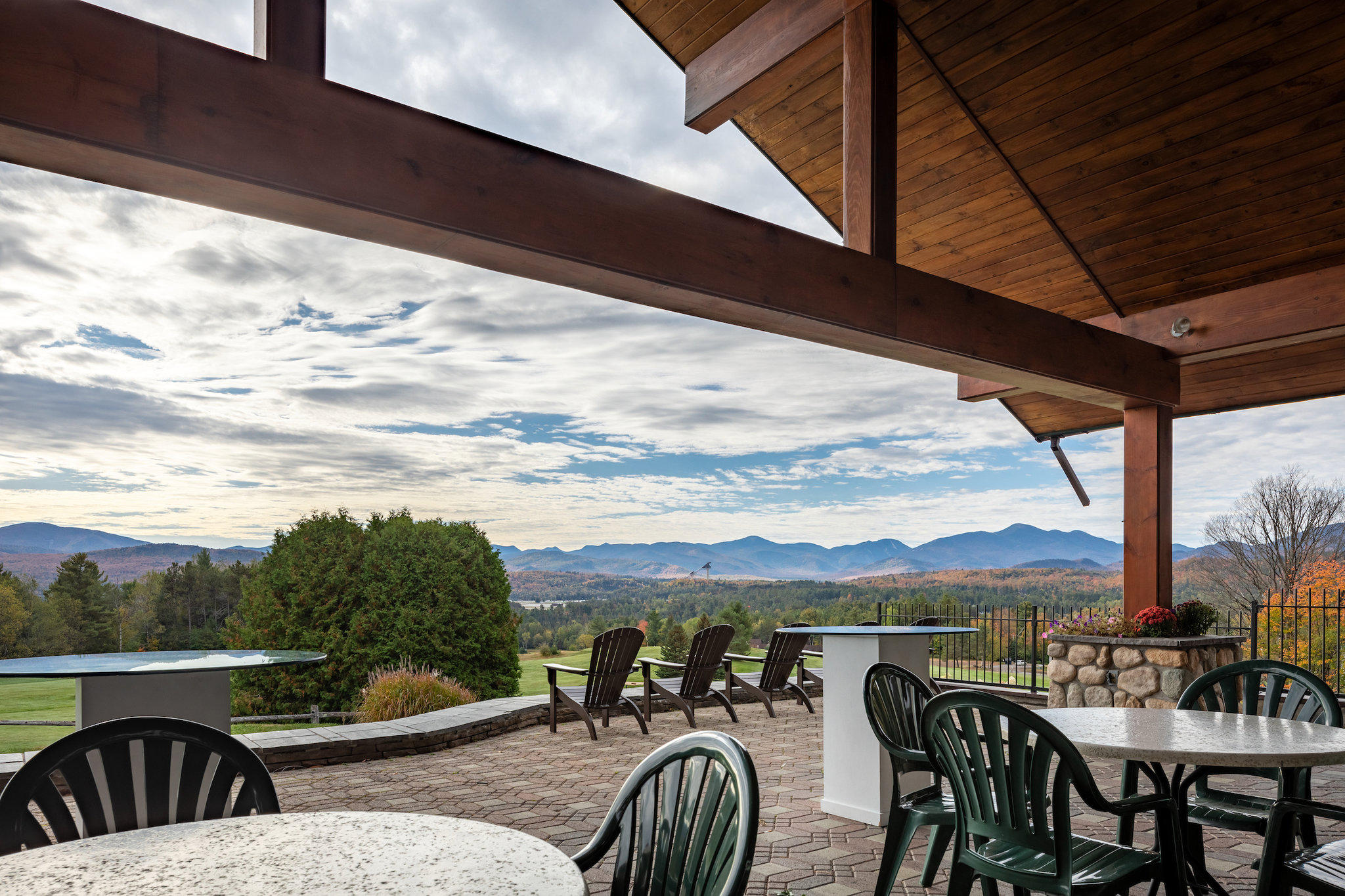 Crowne Plaza Lake Placid by IHG Image