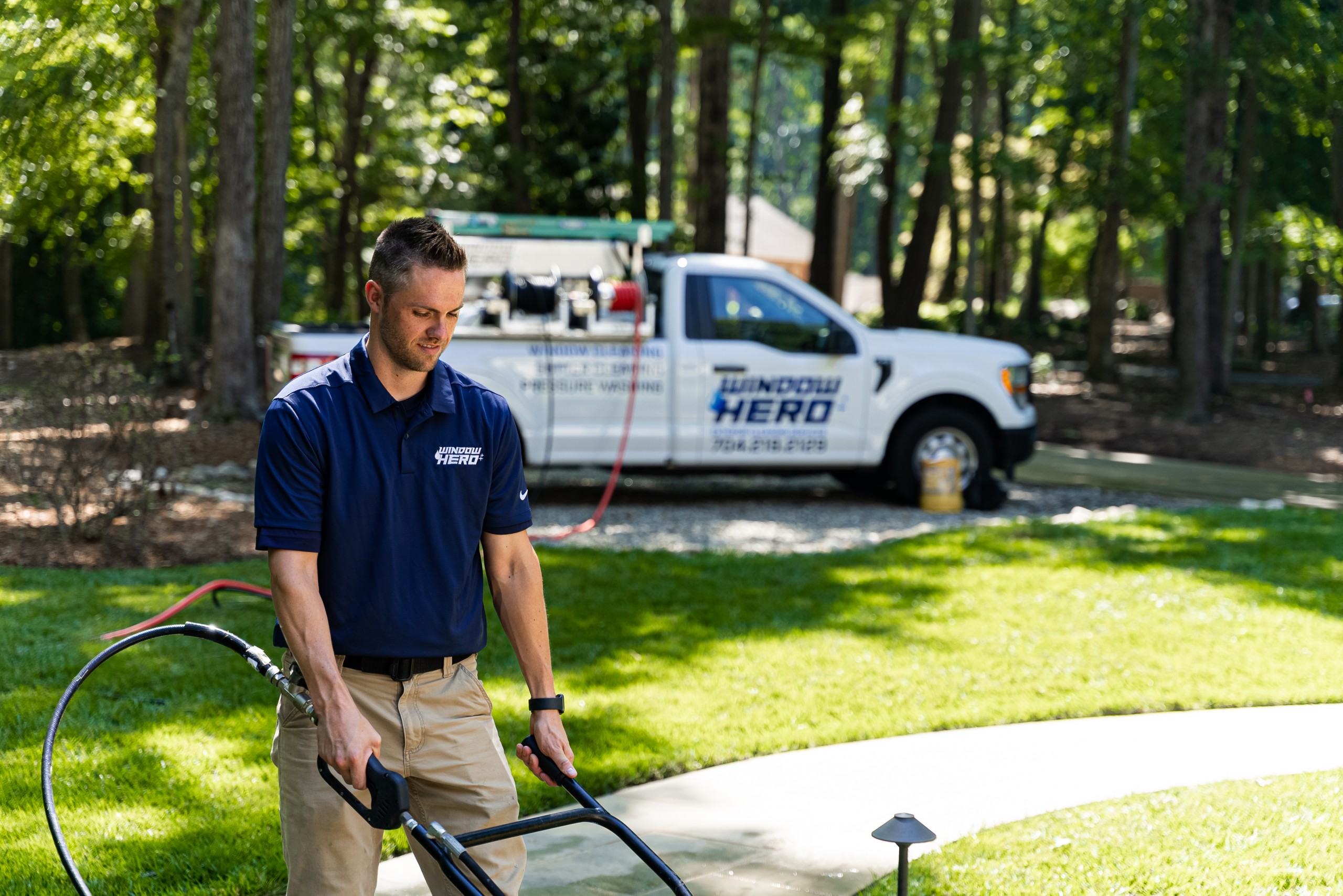 Window Hero Charlotte Image