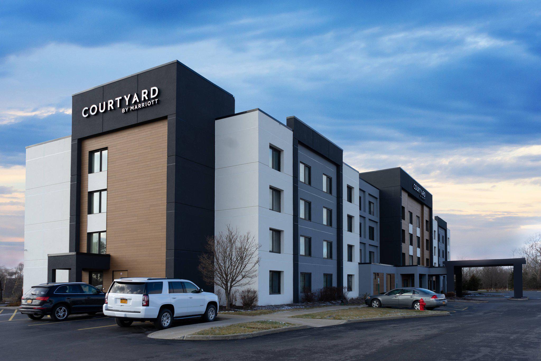 Courtyard by Marriott Buffalo Amherst/University Photo