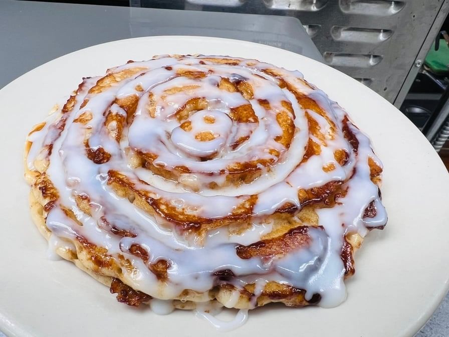 Cinnamon Roll Pancakes (2)
