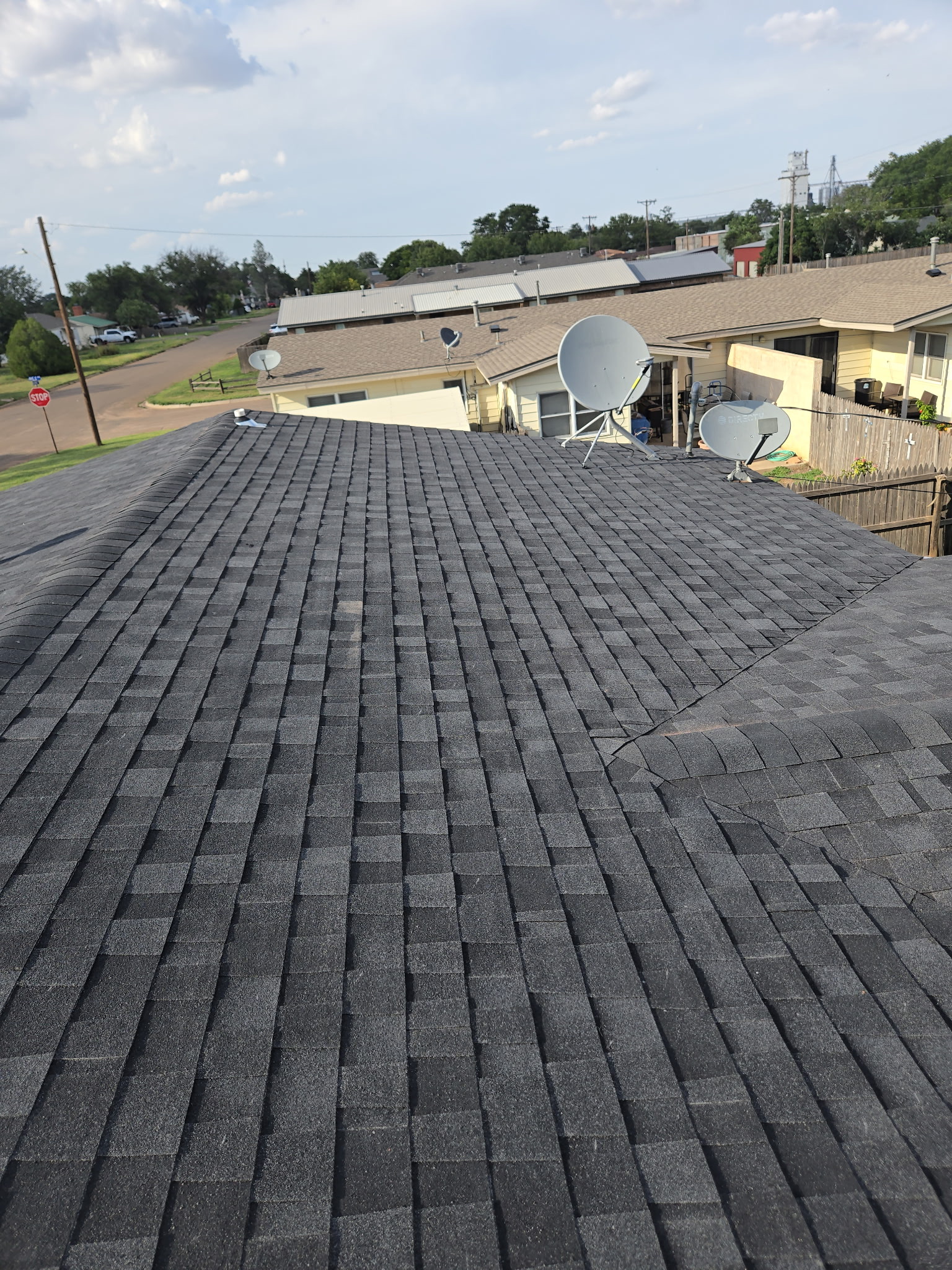 Pro Roofing And Construction LLC Image
