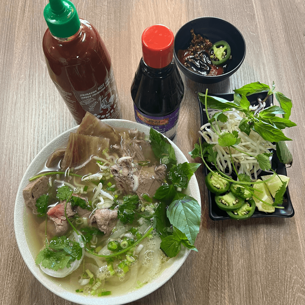 P2. PHO Special Style, (Steak, Brisket, Tendon, Tripe, Meat ball)